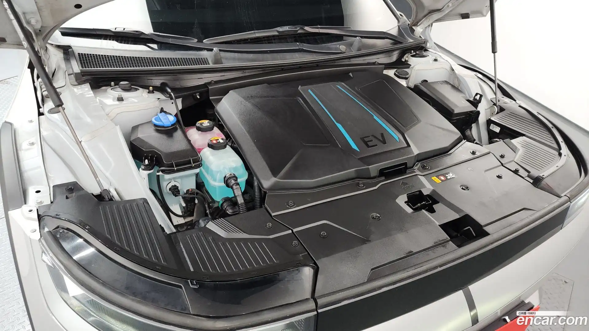 Ioniq5 Hyundai 2023.9-OUTER-006