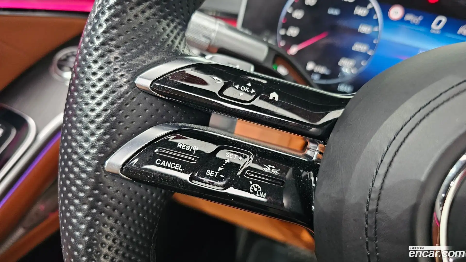 S-Class Mercedes-Benz 2022.5-OPTION-019