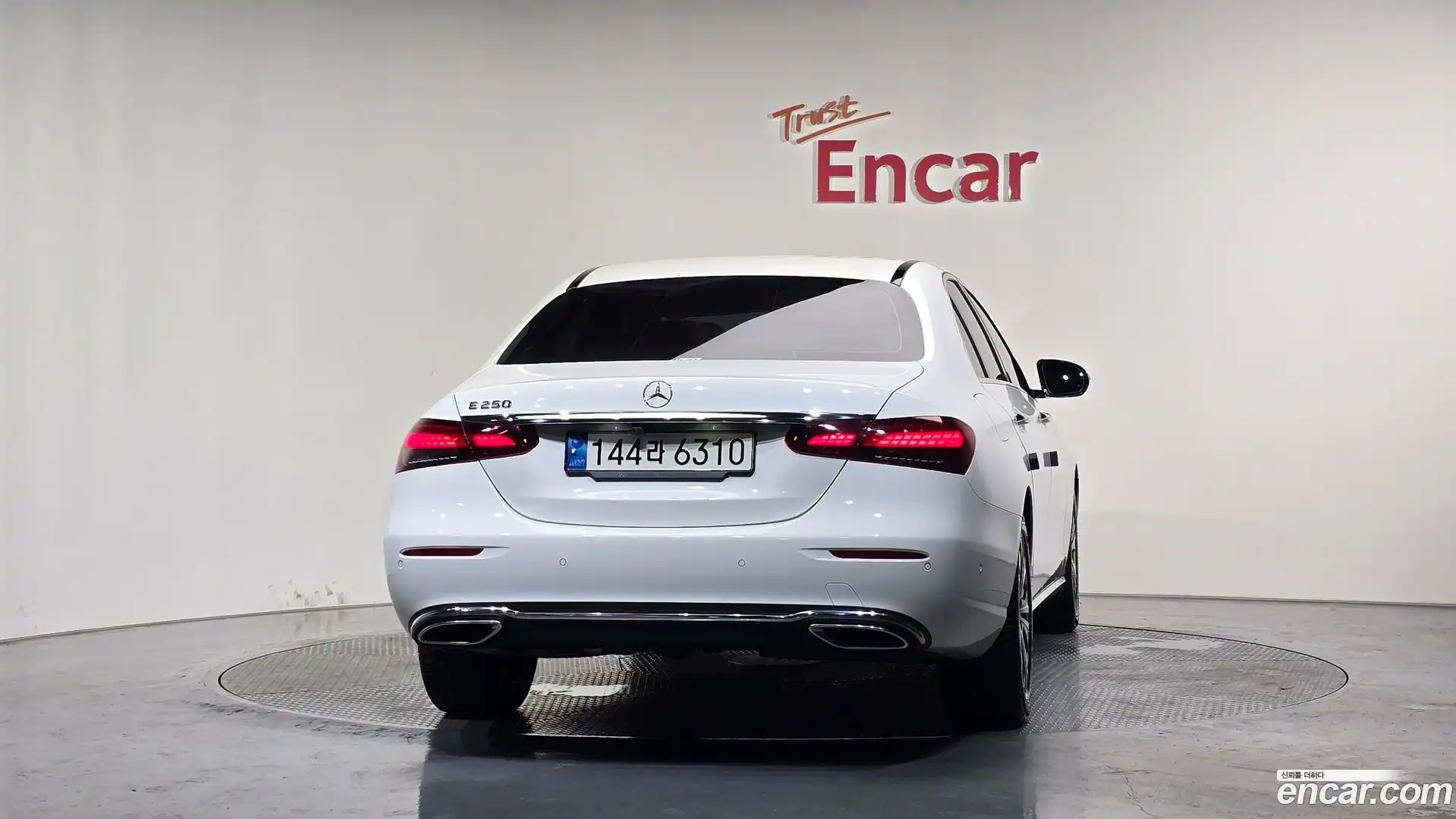 E-Class Mercedes-Benz 2020.11-OUTER-004