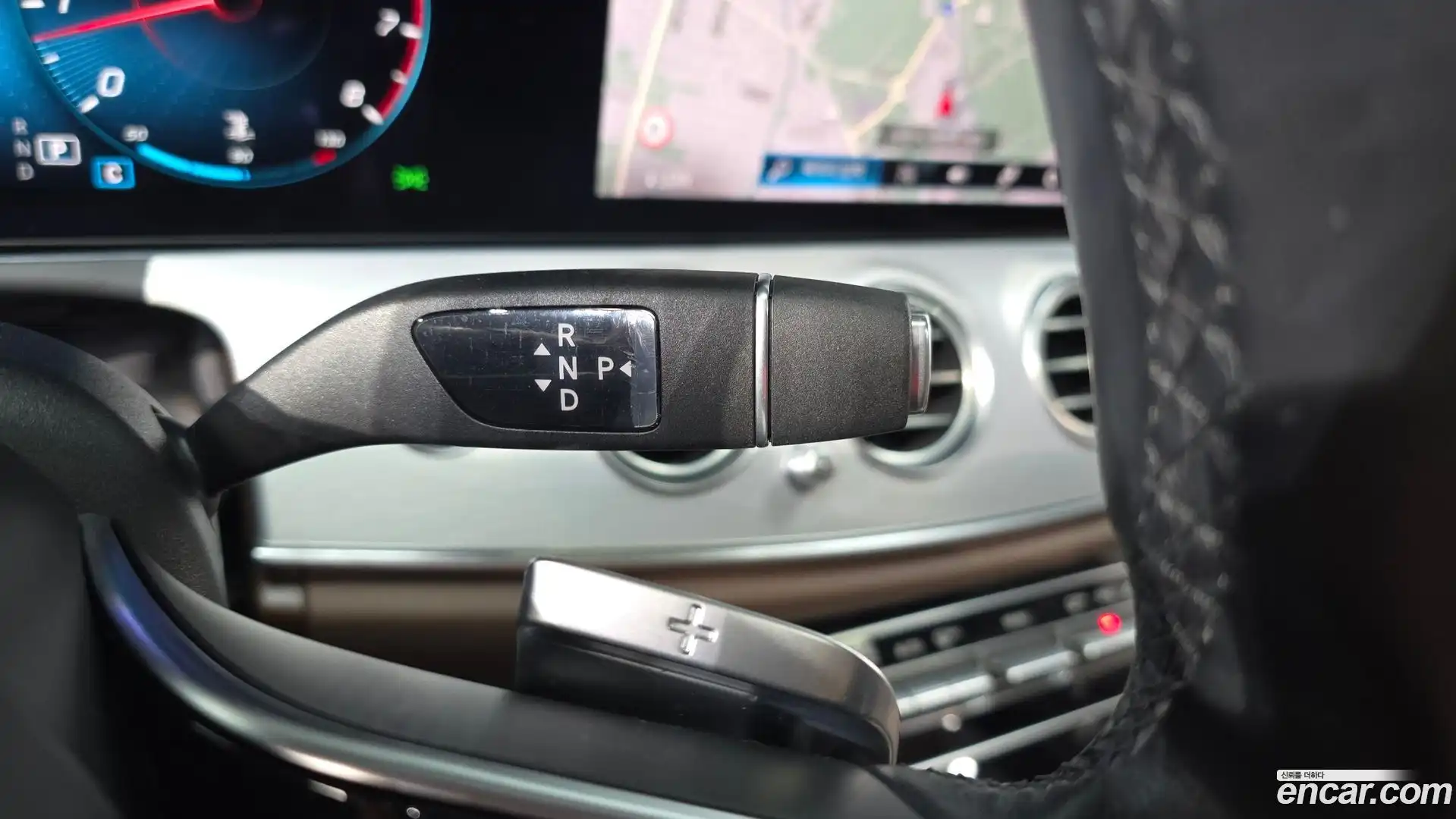 E-Class Mercedes-Benz 2020.11-INNER-009
