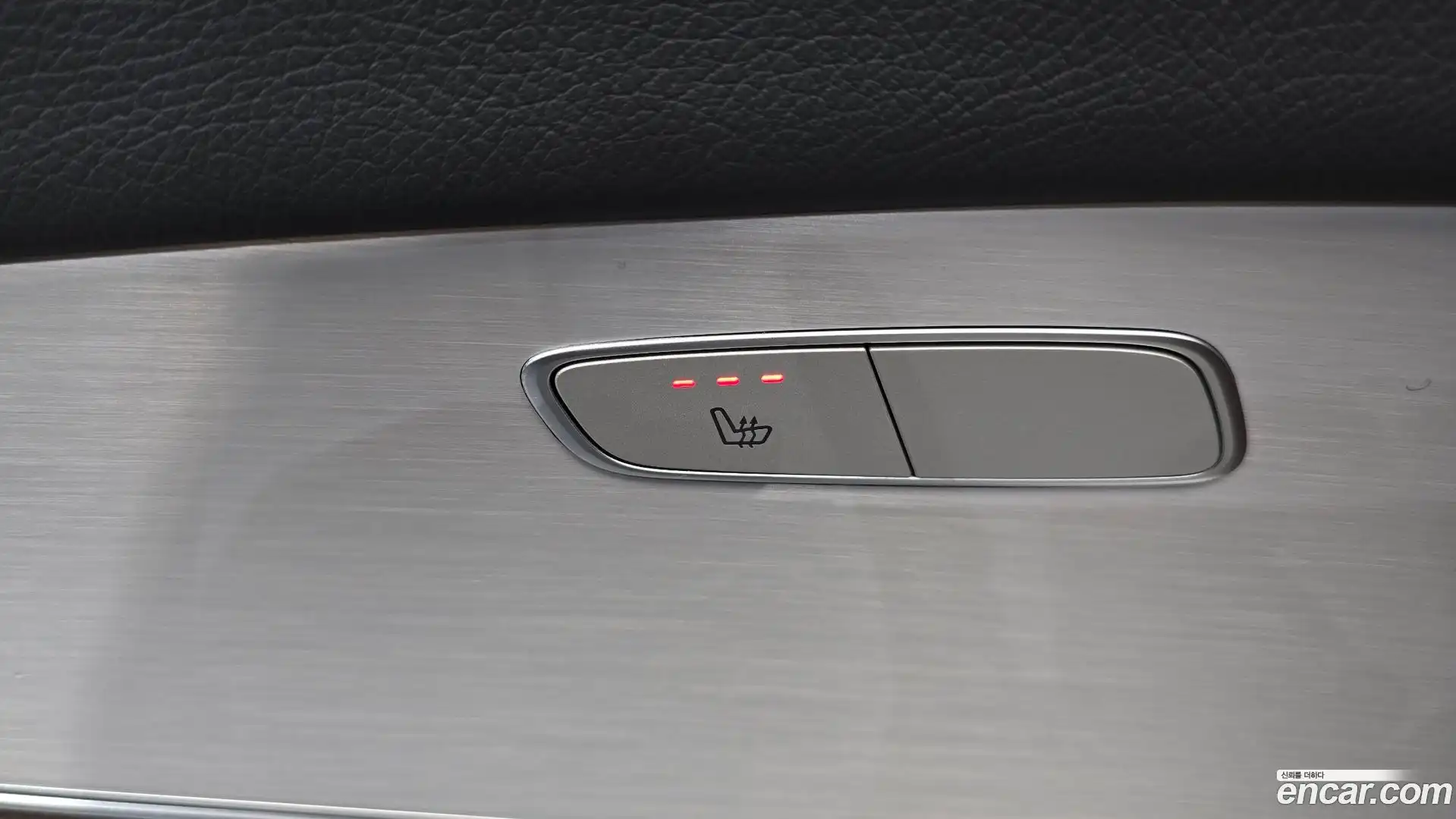 E-Class Mercedes-Benz 2020.11-OPTION-023