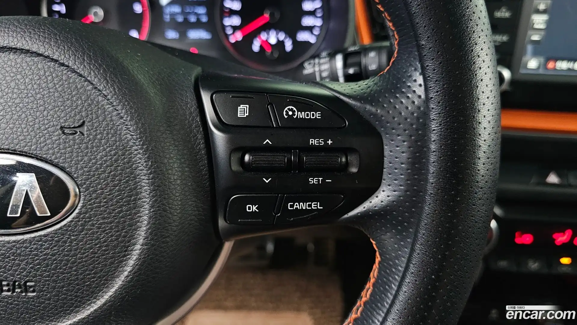 Stonic Kia 2018.11-OPTION-021