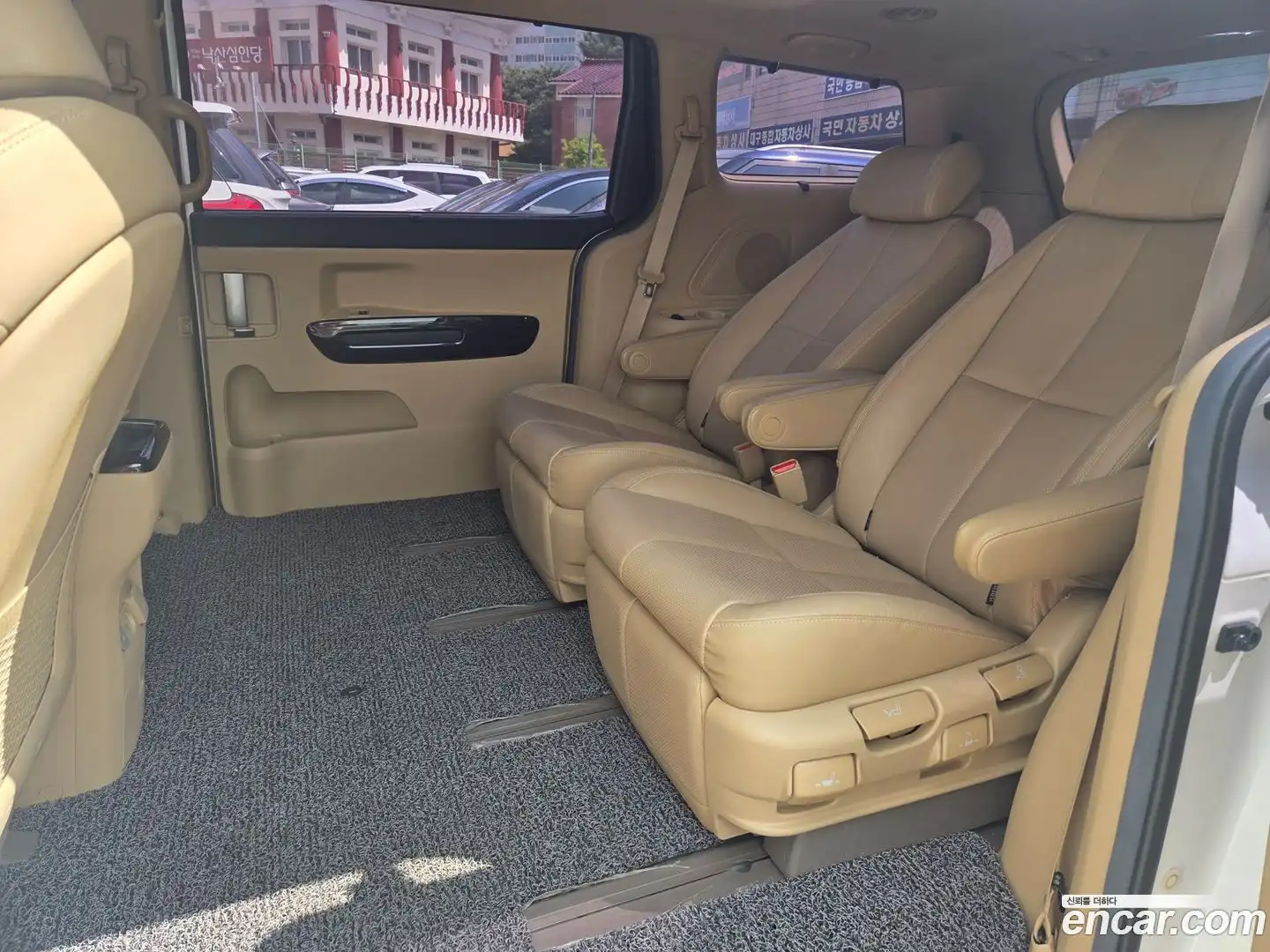 Canival Kia 2019.0-INNER-010