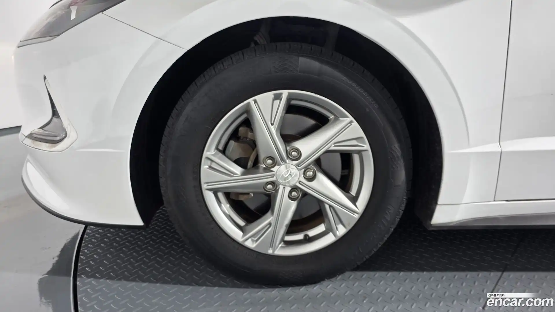 Sonata Hyundai 2019.9-OUTER-005