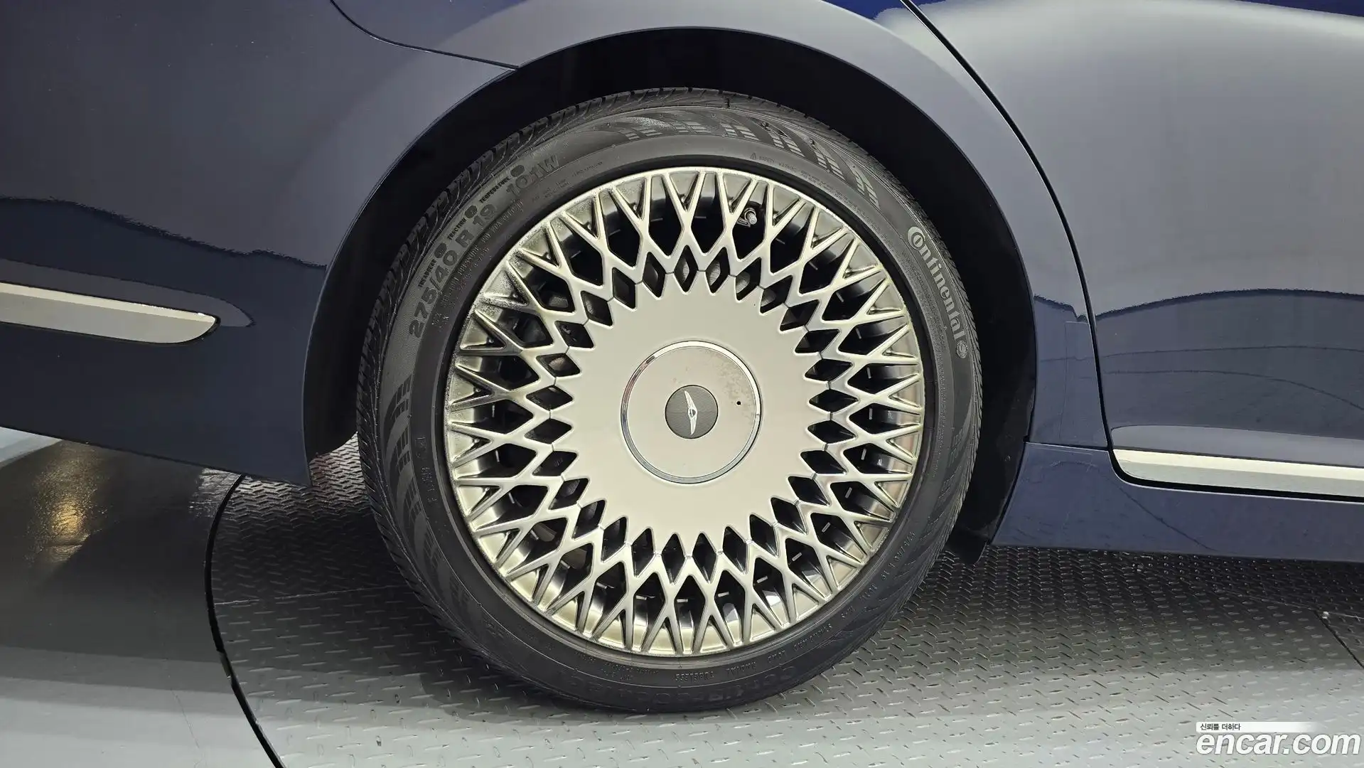 G90 Genesis 2020.11-OUTER-005