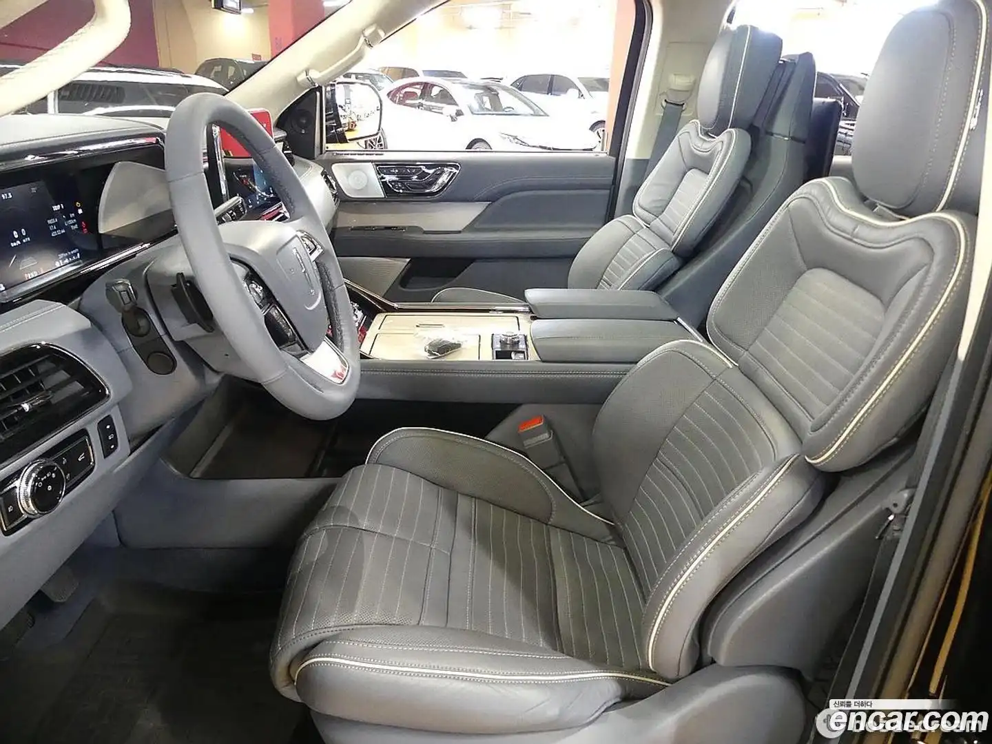 Navigator Lincoln 2021.4-INNER-010