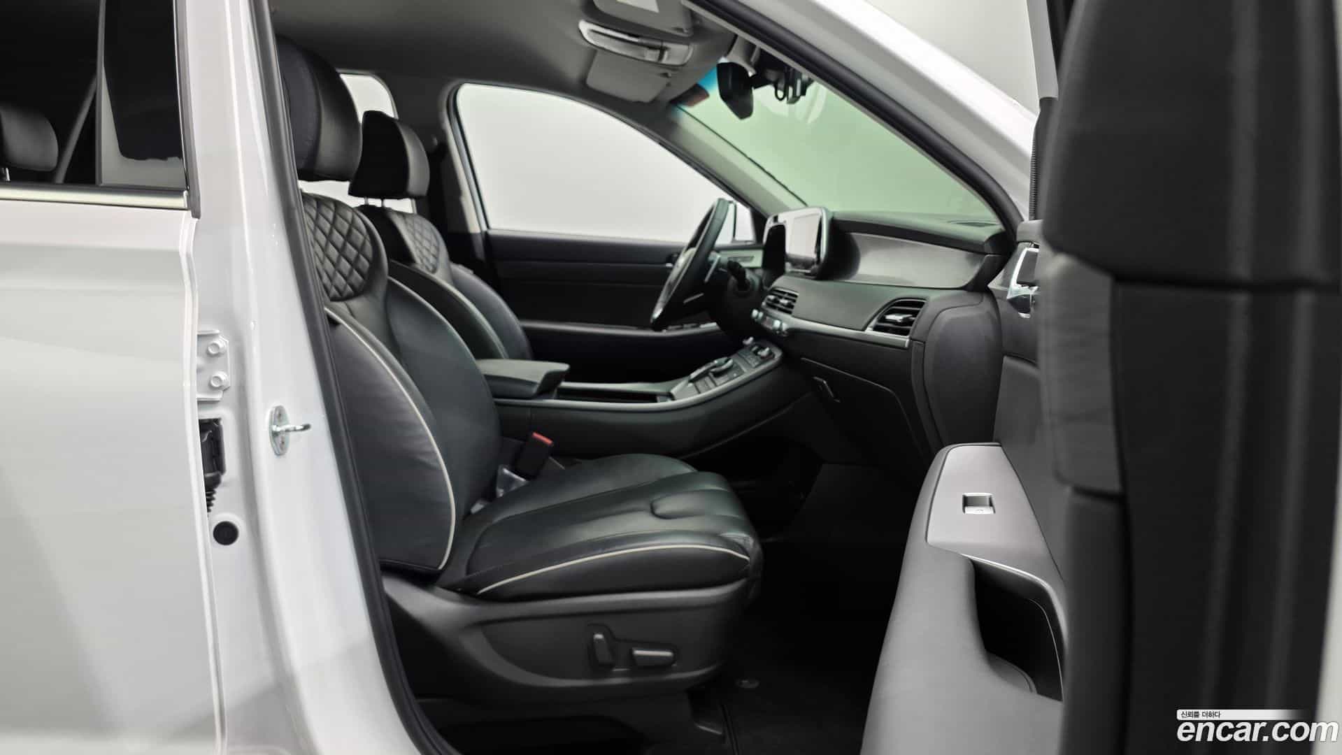 Palisade Hyundai 2021.9-INNER-036