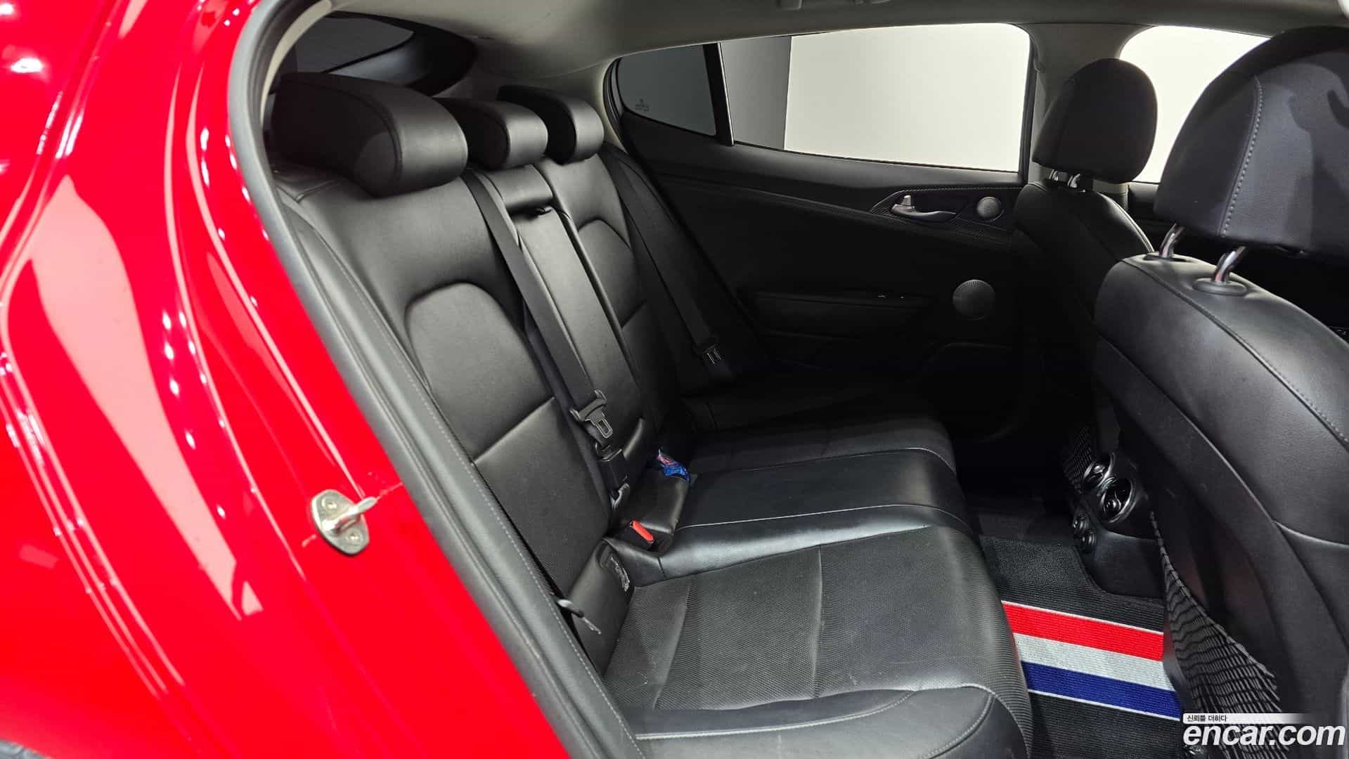 Stinger Kia 2018.3-OPTION-015