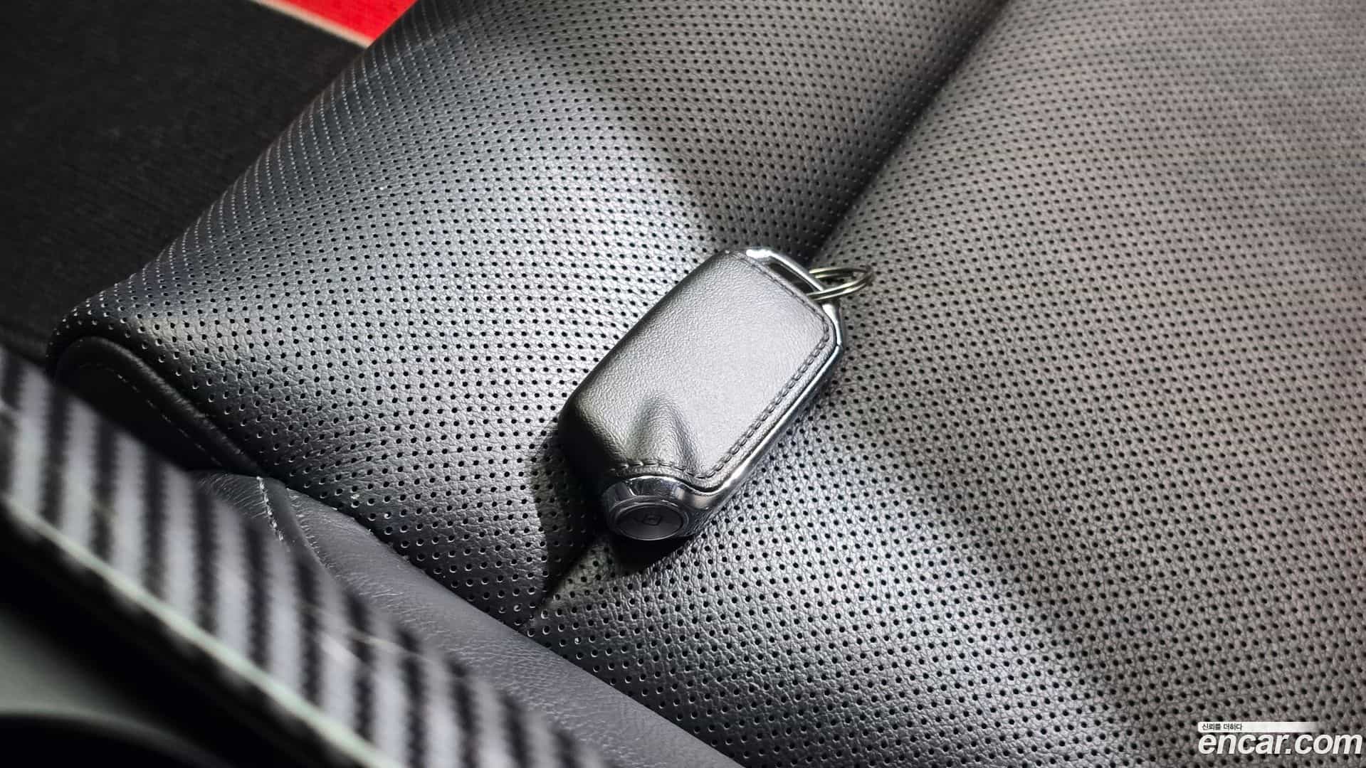 Stinger Kia 2018.3-OPTION-019