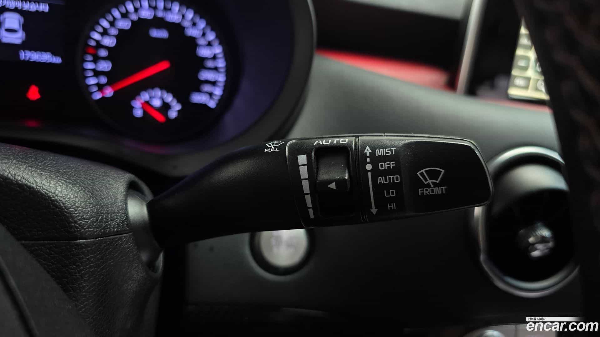 Stinger Kia 2018.3-OPTION-042