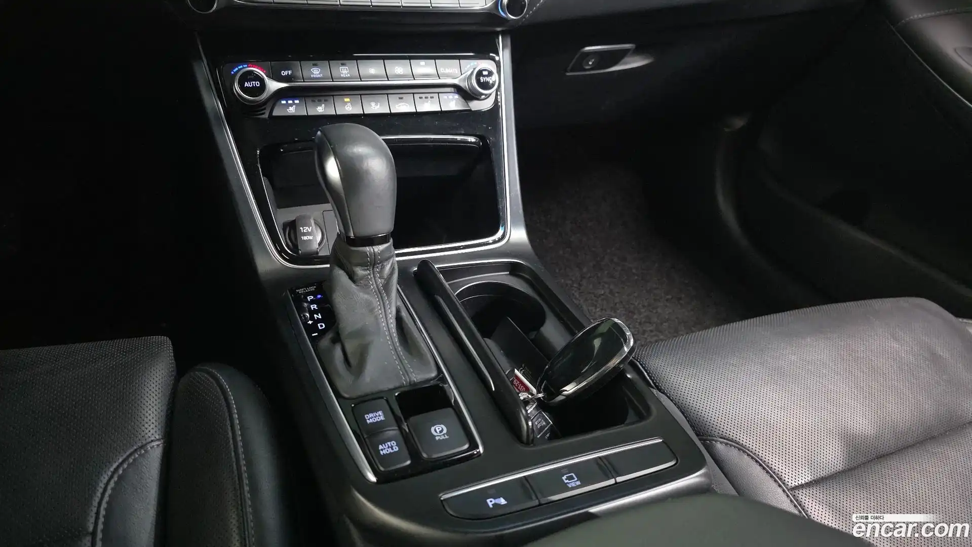 Grandeur Hyundai 2017.3-INNER-009
