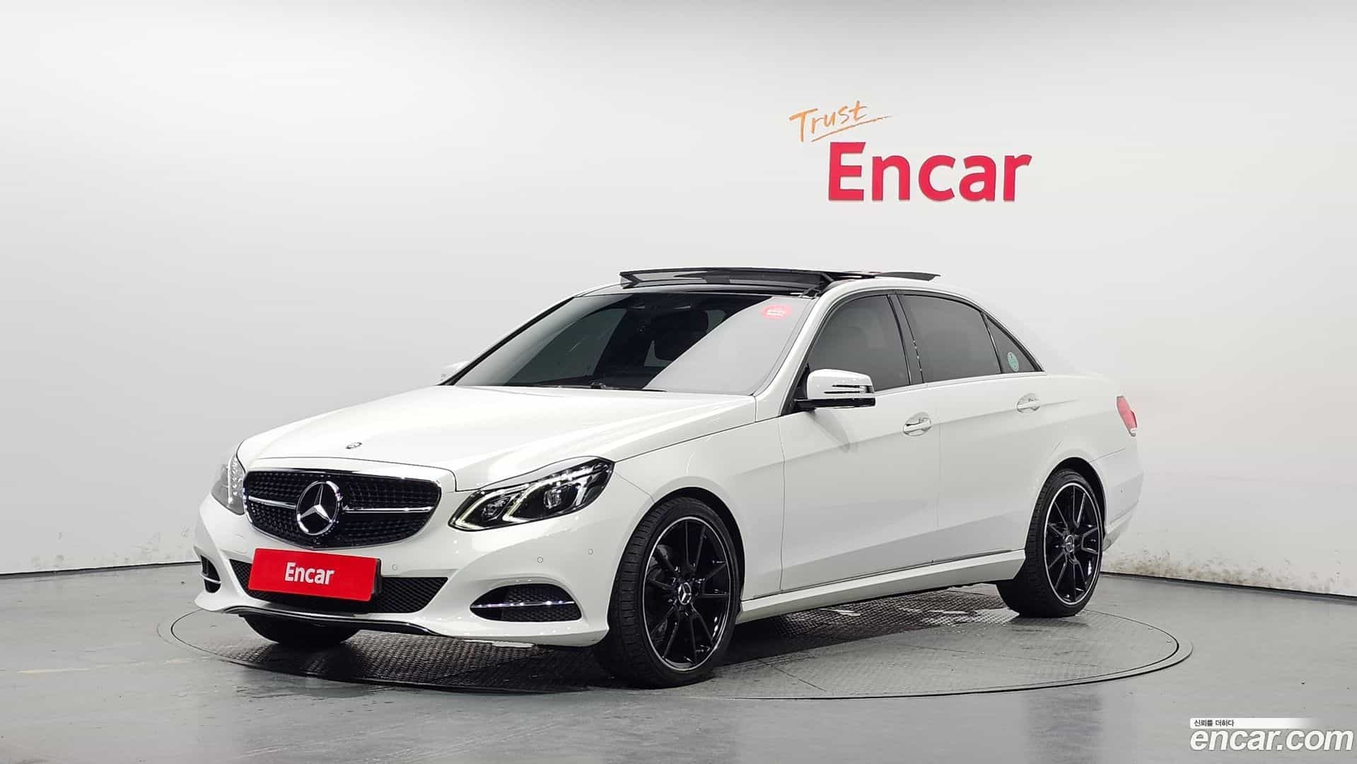 E-Class Mercedes-Benz 2015.11-OUTER-001