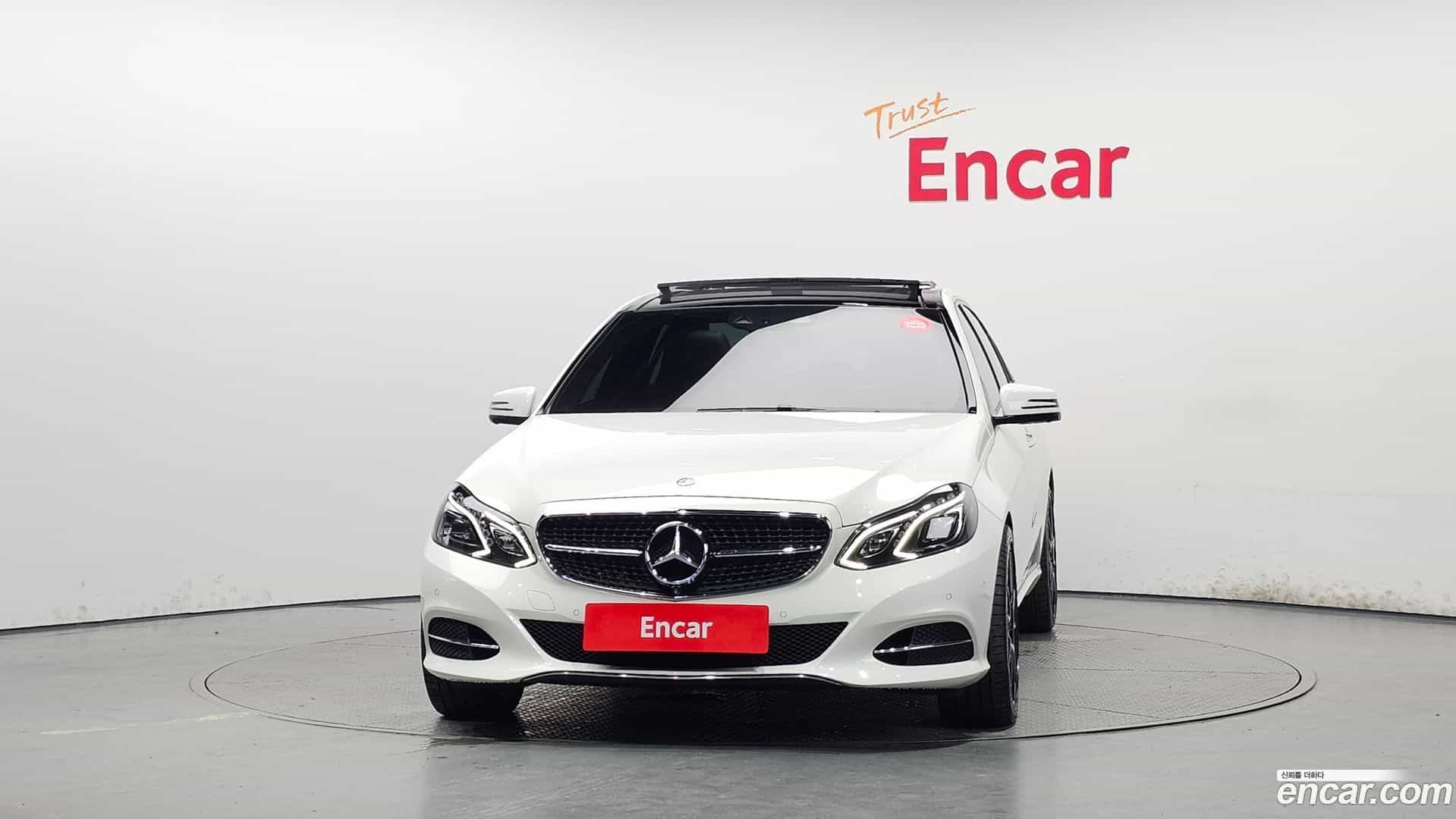 E-Class Mercedes-Benz 2015.11-OUTER-003
