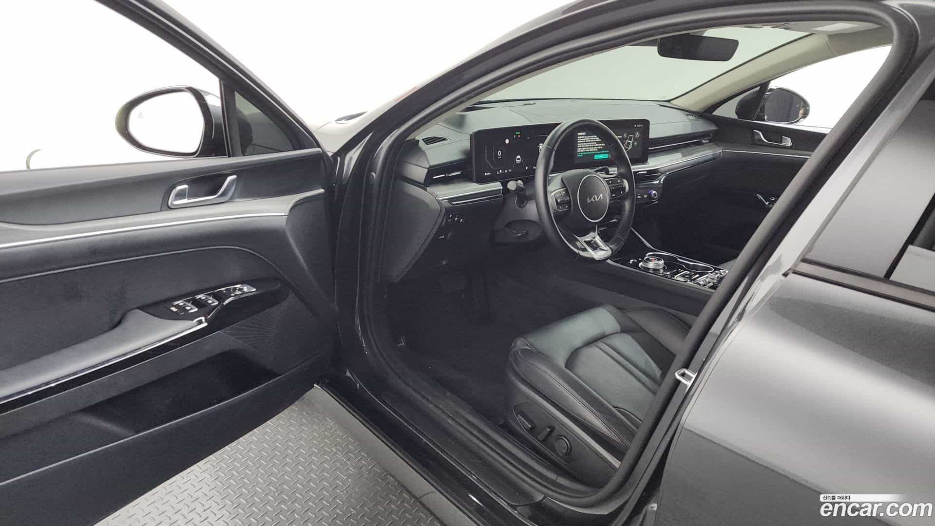 K5 Kia 2024.1-INNER-010