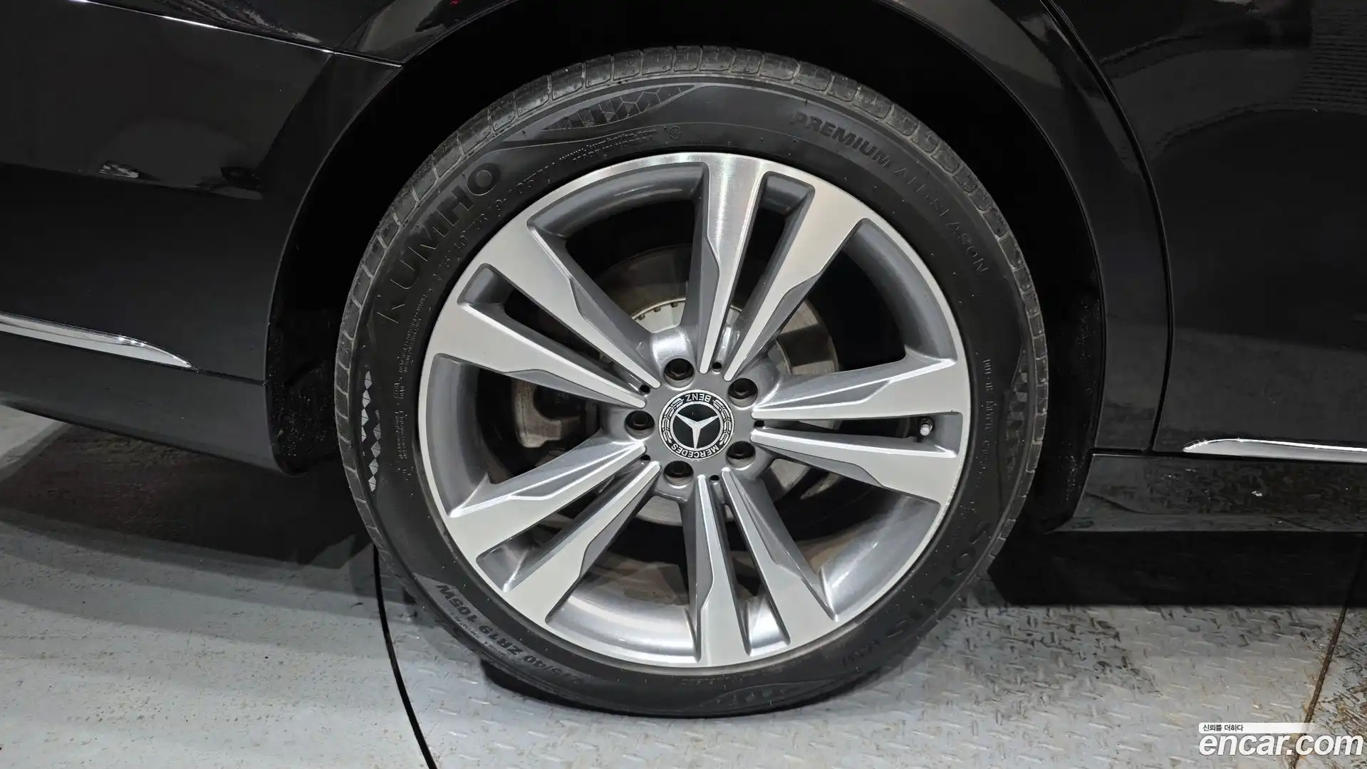 S-Class Mercedes-Benz 2018.0-OUTER-005