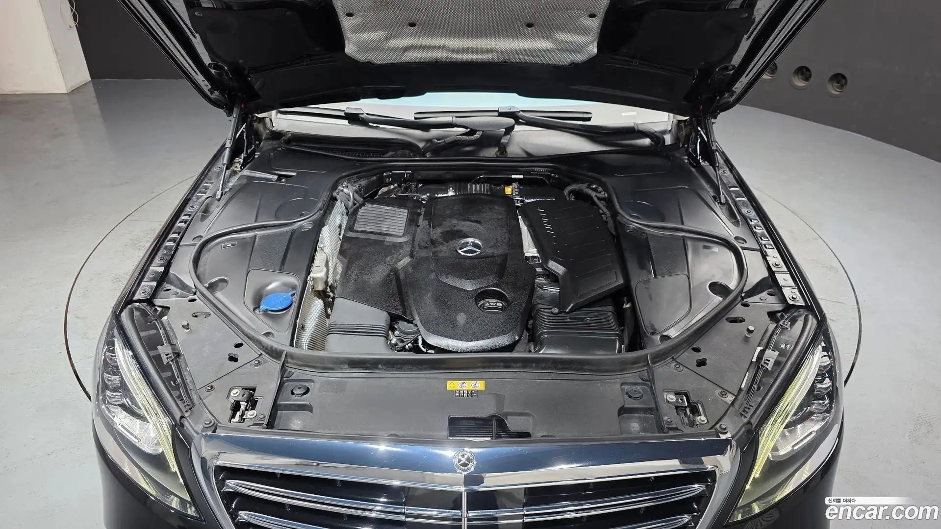 S-Class Mercedes-Benz 2018.0-OUTER-006