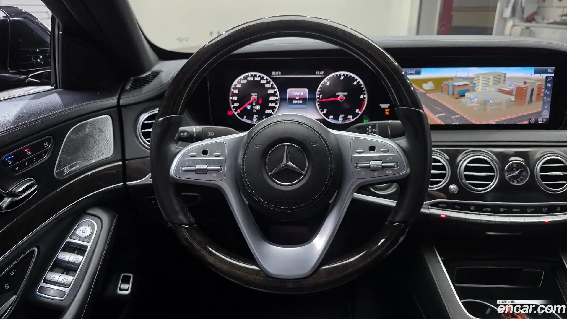 S-Class Mercedes-Benz 2018.0-OPTION-017