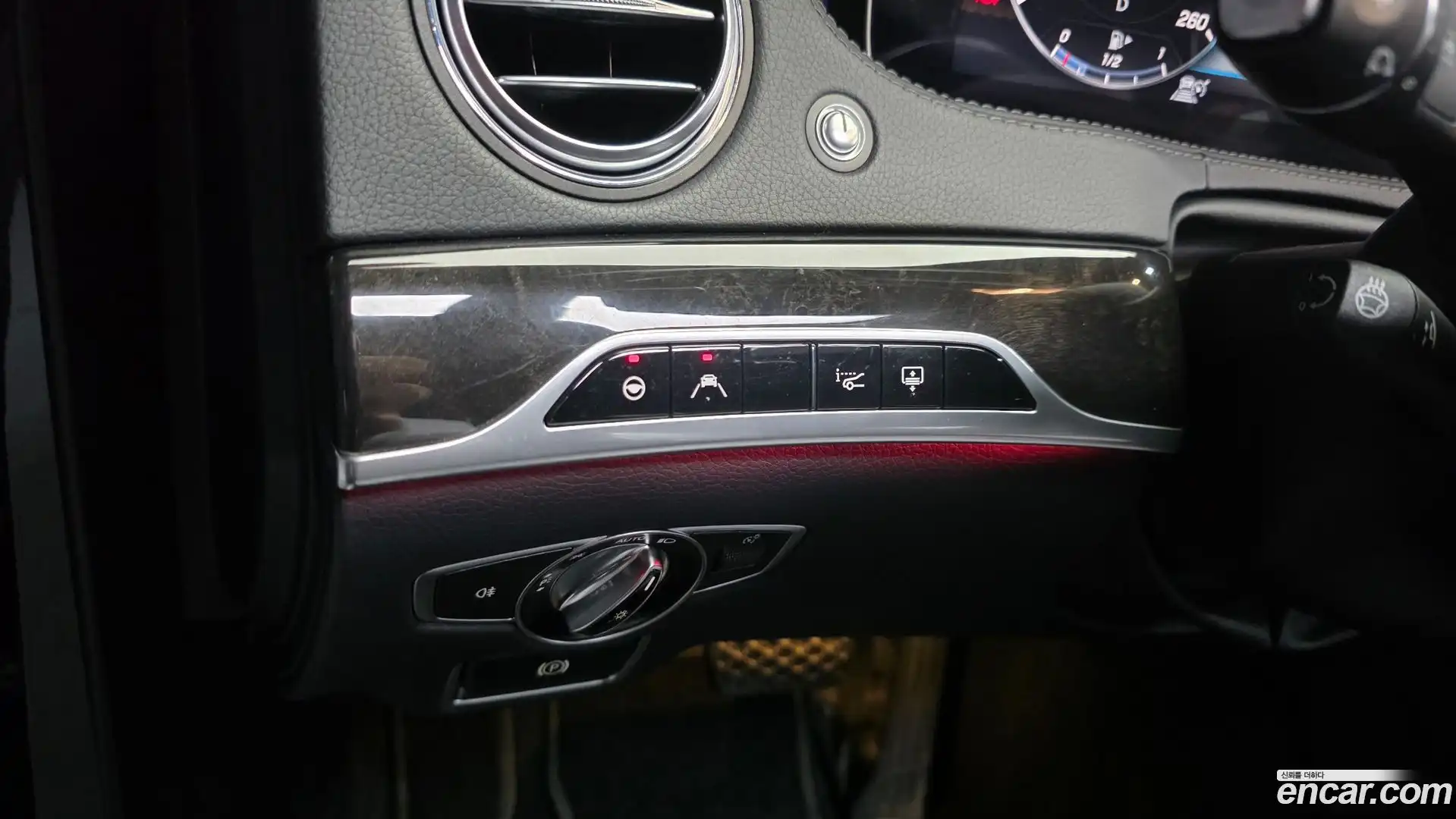 S-Class Mercedes-Benz 2018.0-OPTION-040