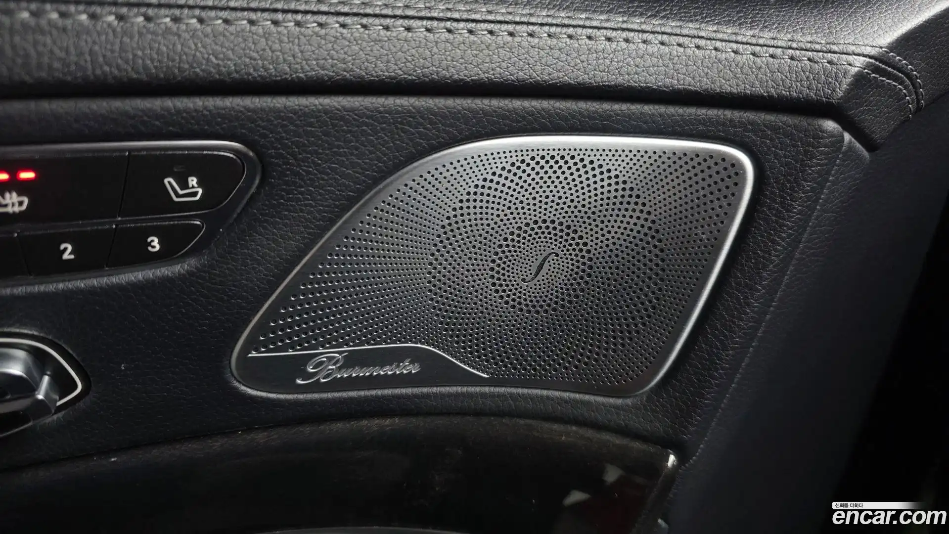 S-Class Mercedes-Benz 2018.0-OPTION-049