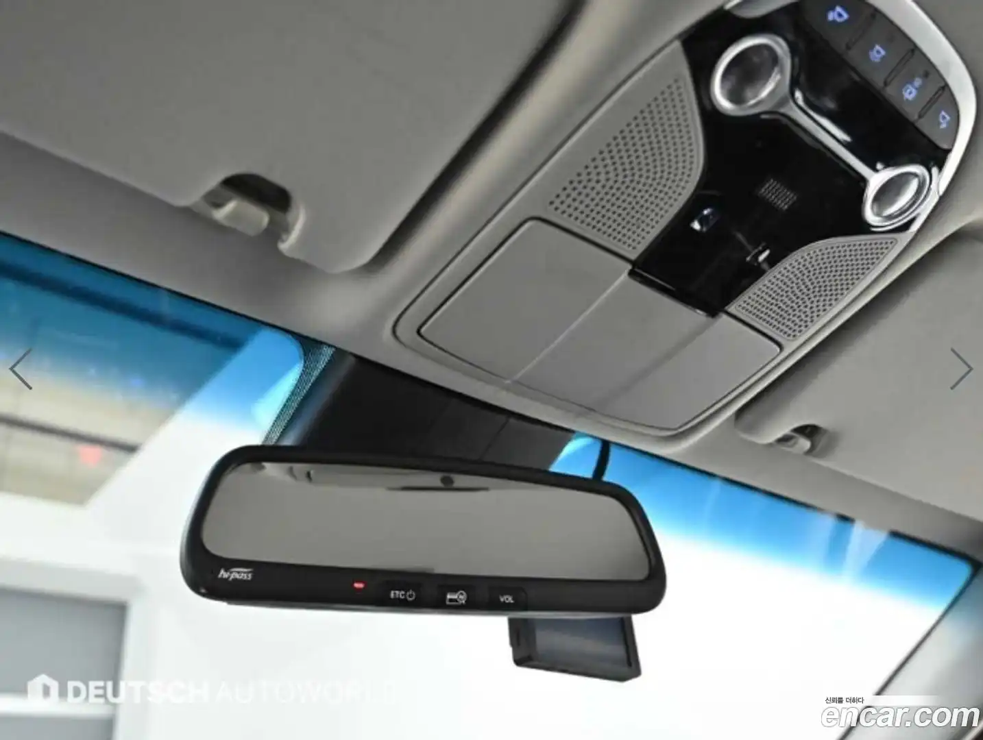 Grandeur Hyundai 2017.1-OPTION-022