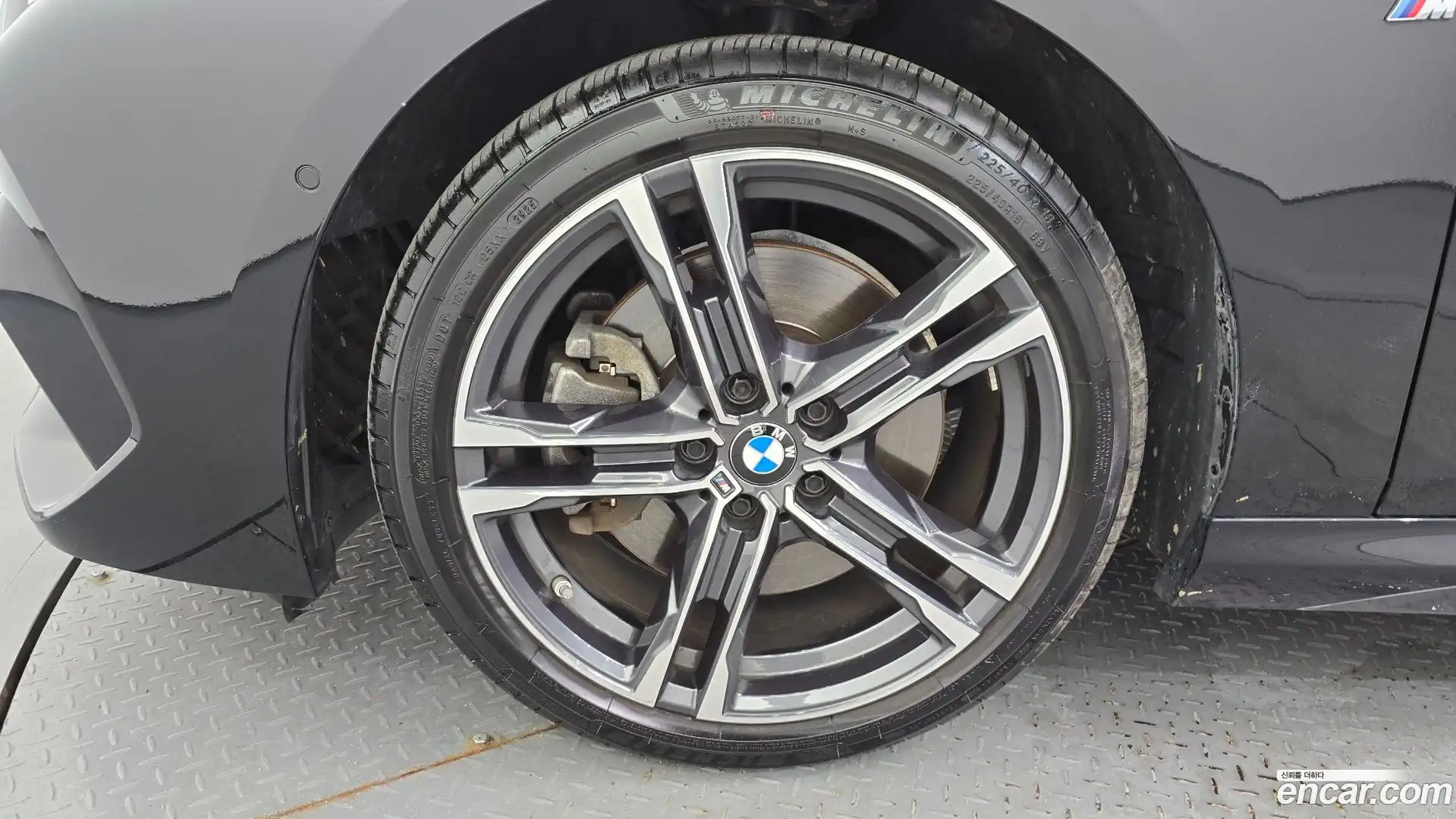 2-Series BMW 2022.8-OUTER-005