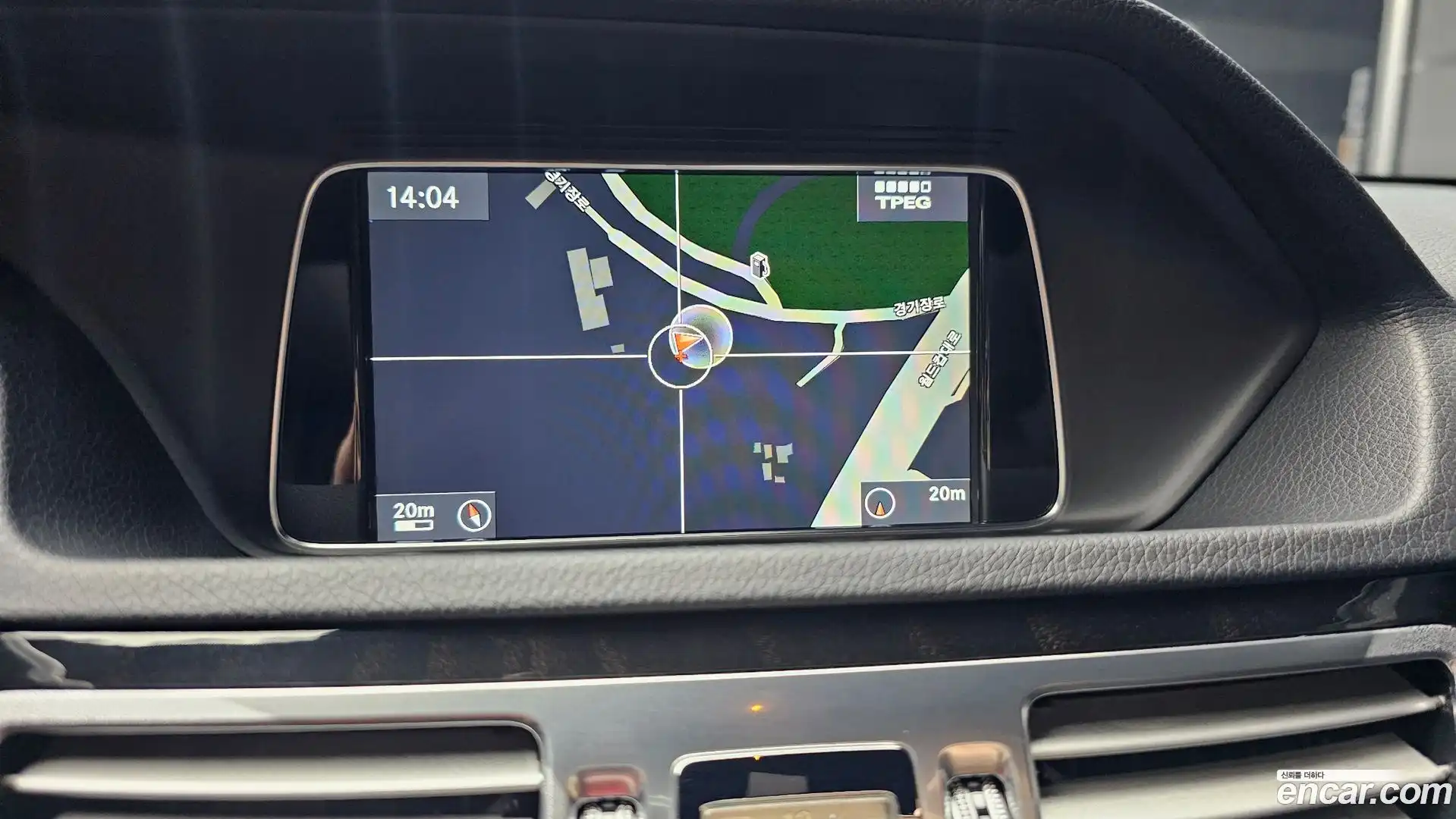 E-Class Mercedes-Benz 2013.8-OPTION-018