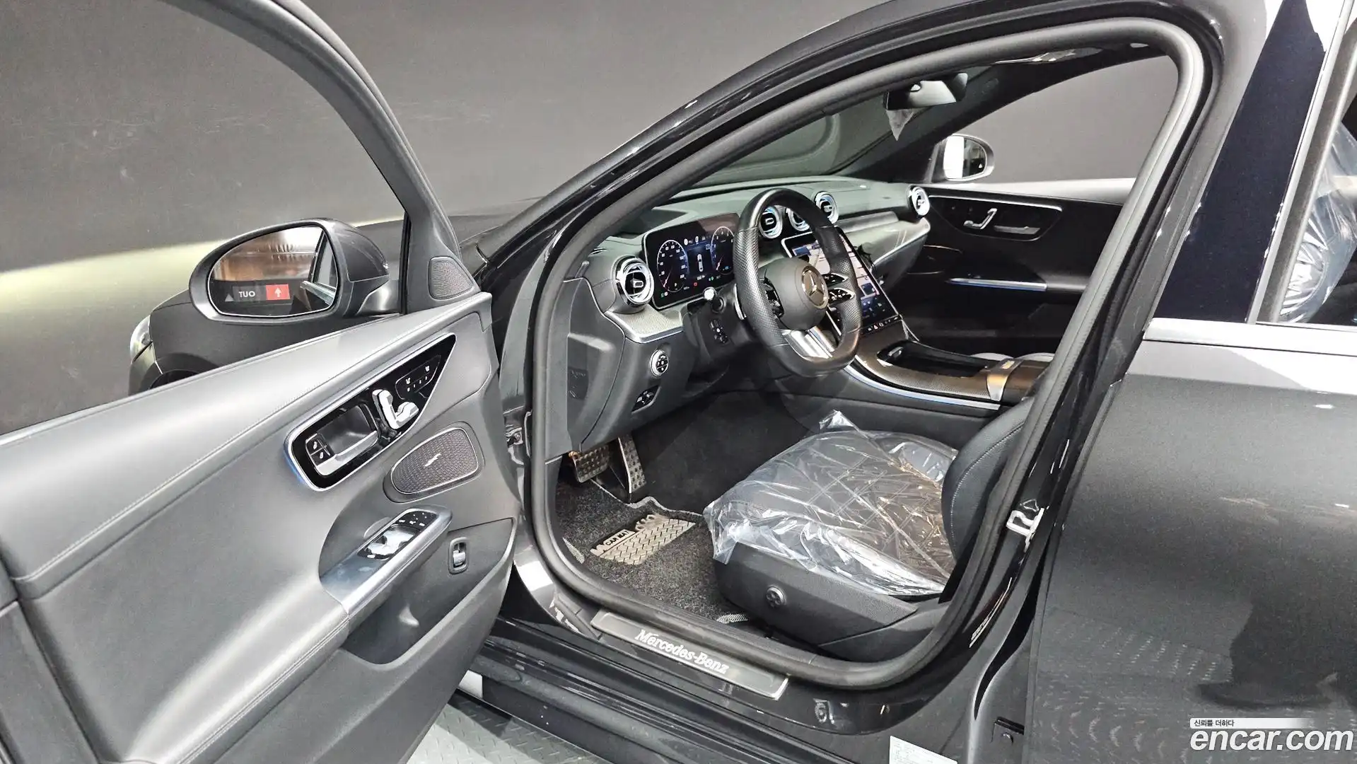 C-Class Mercedes-Benz 2022.4-INNER-010
