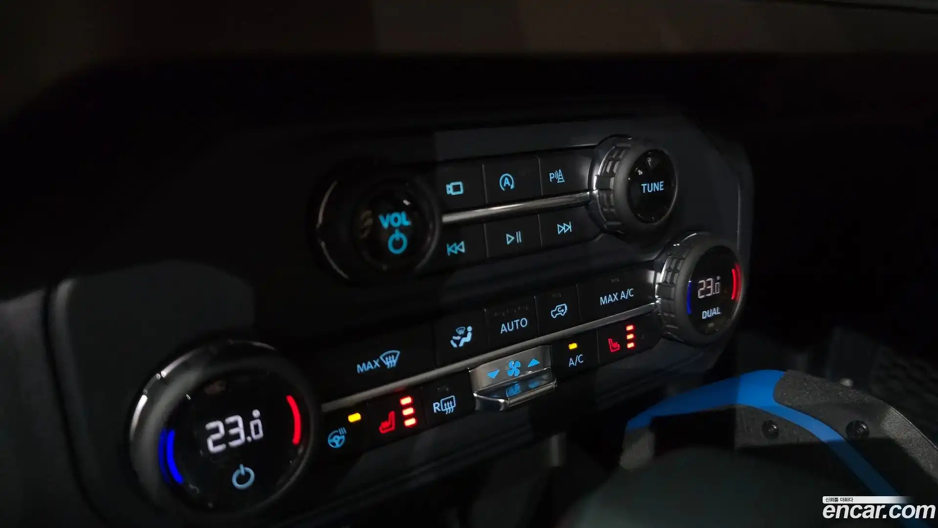 Bronco Ford 2023.9-OPTION-022