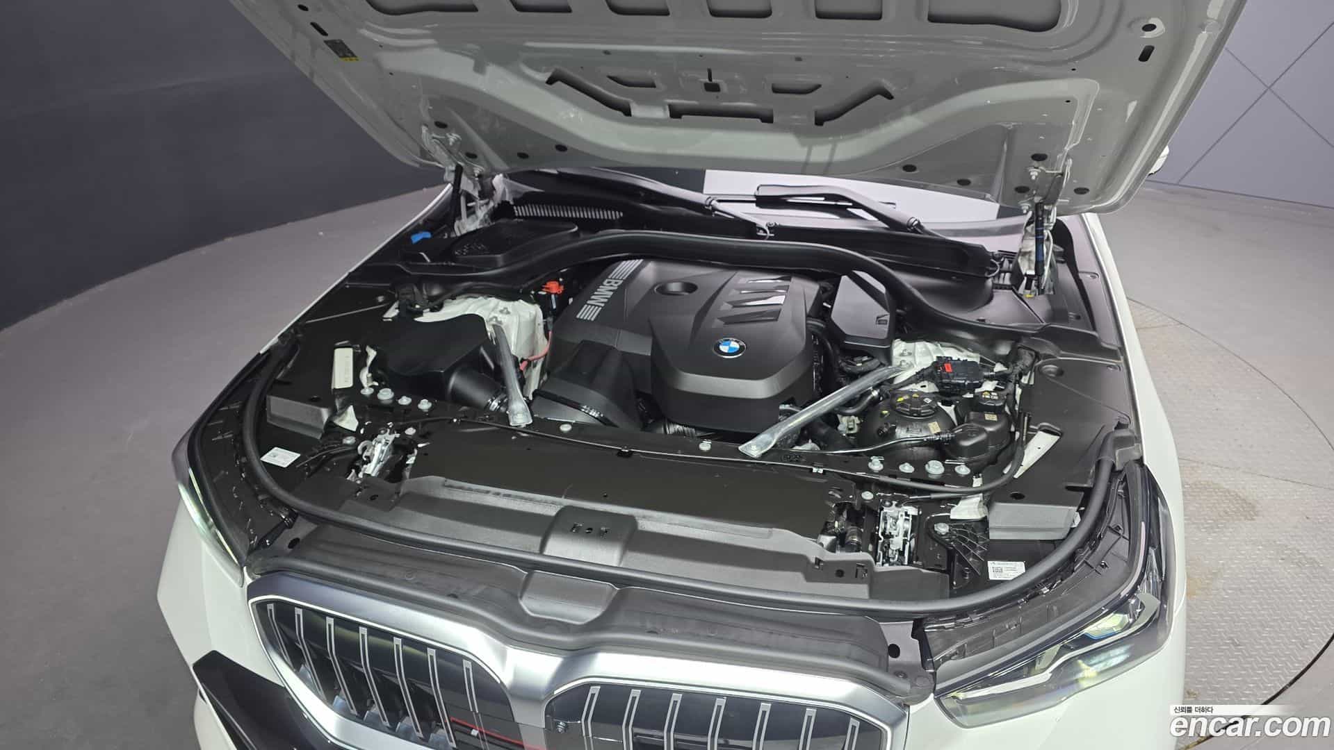 5-Series BMW 2025.3-OUTER-006