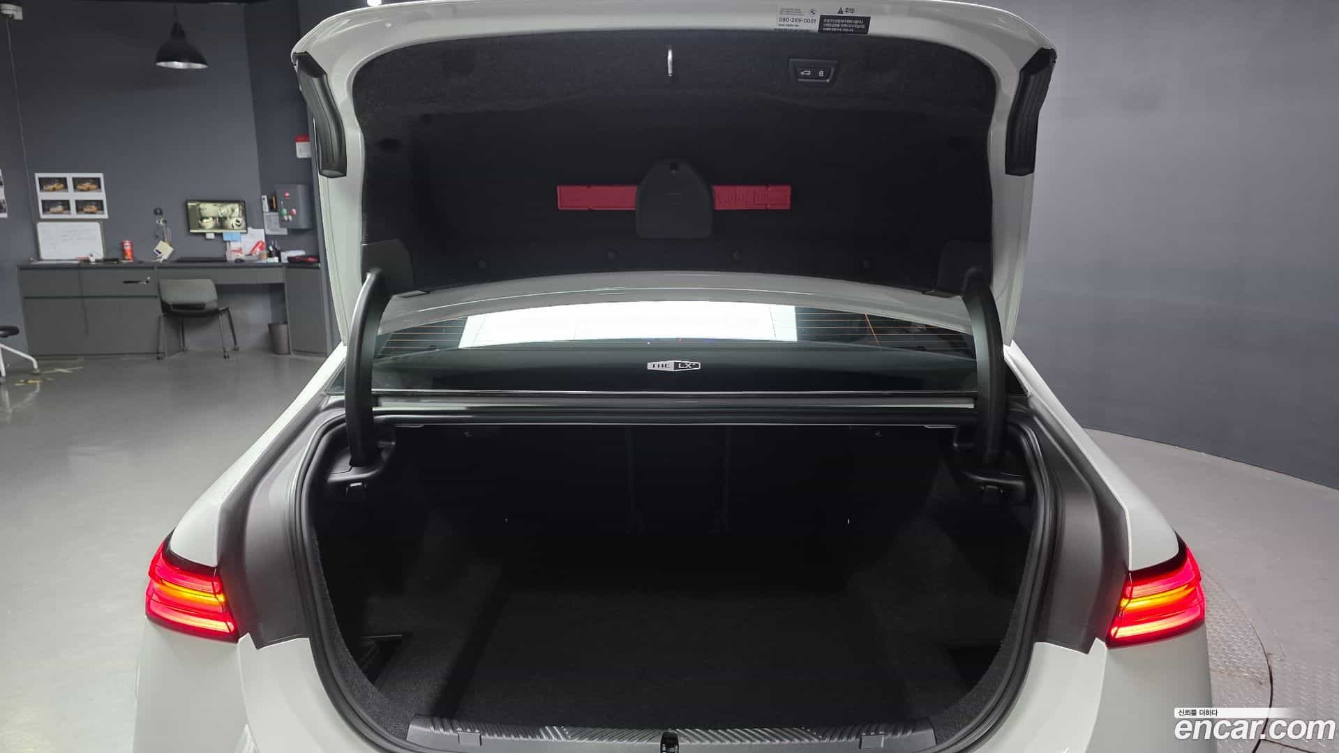 5-Series BMW 2025.3-OPTION-024