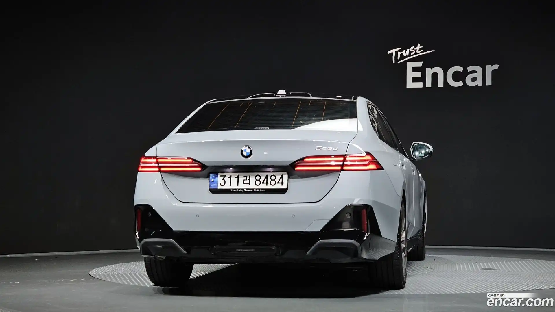 5-Series BMW 2024.7-OUTER-004
