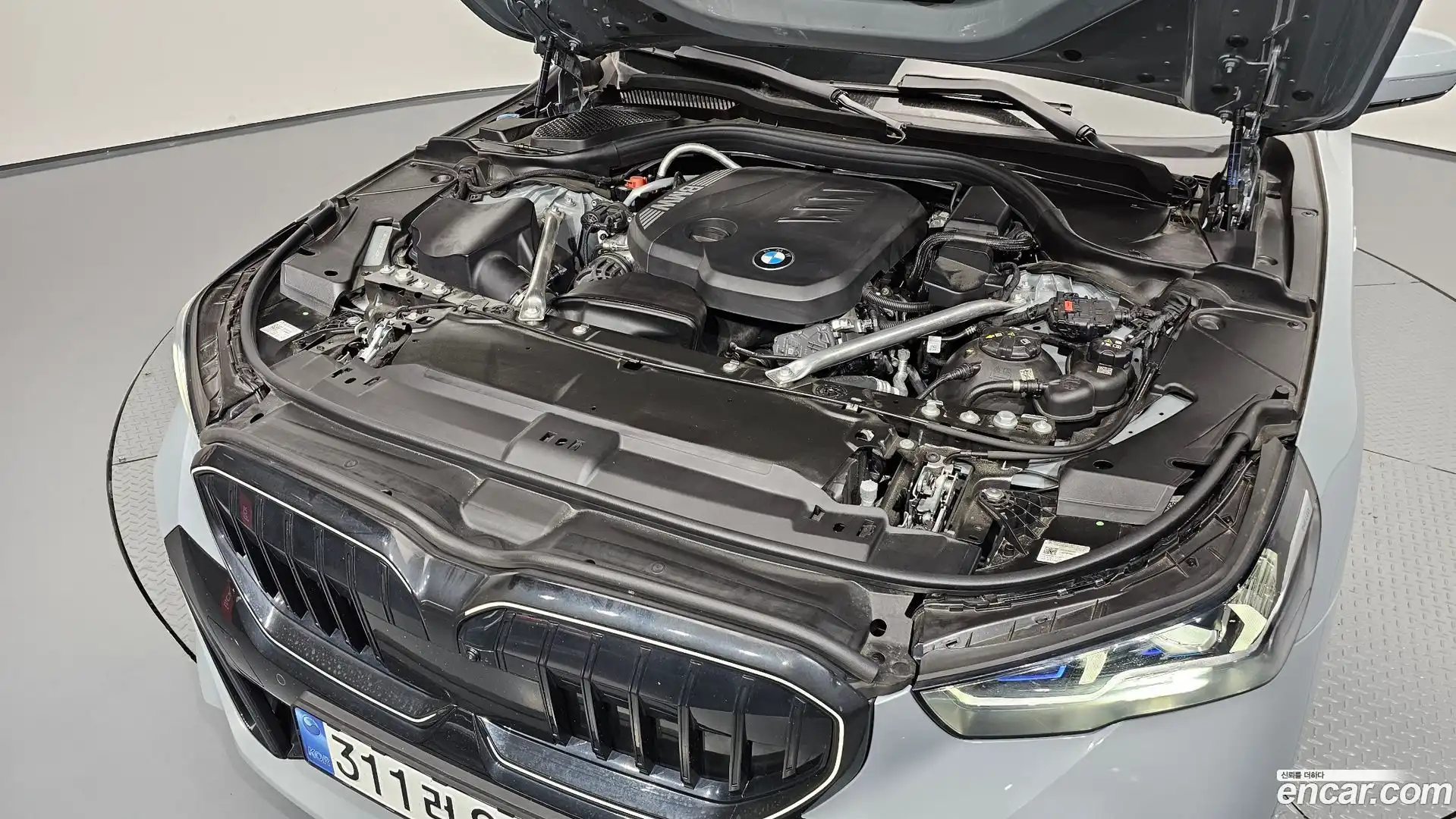 5-Series BMW 2024.7-OUTER-006