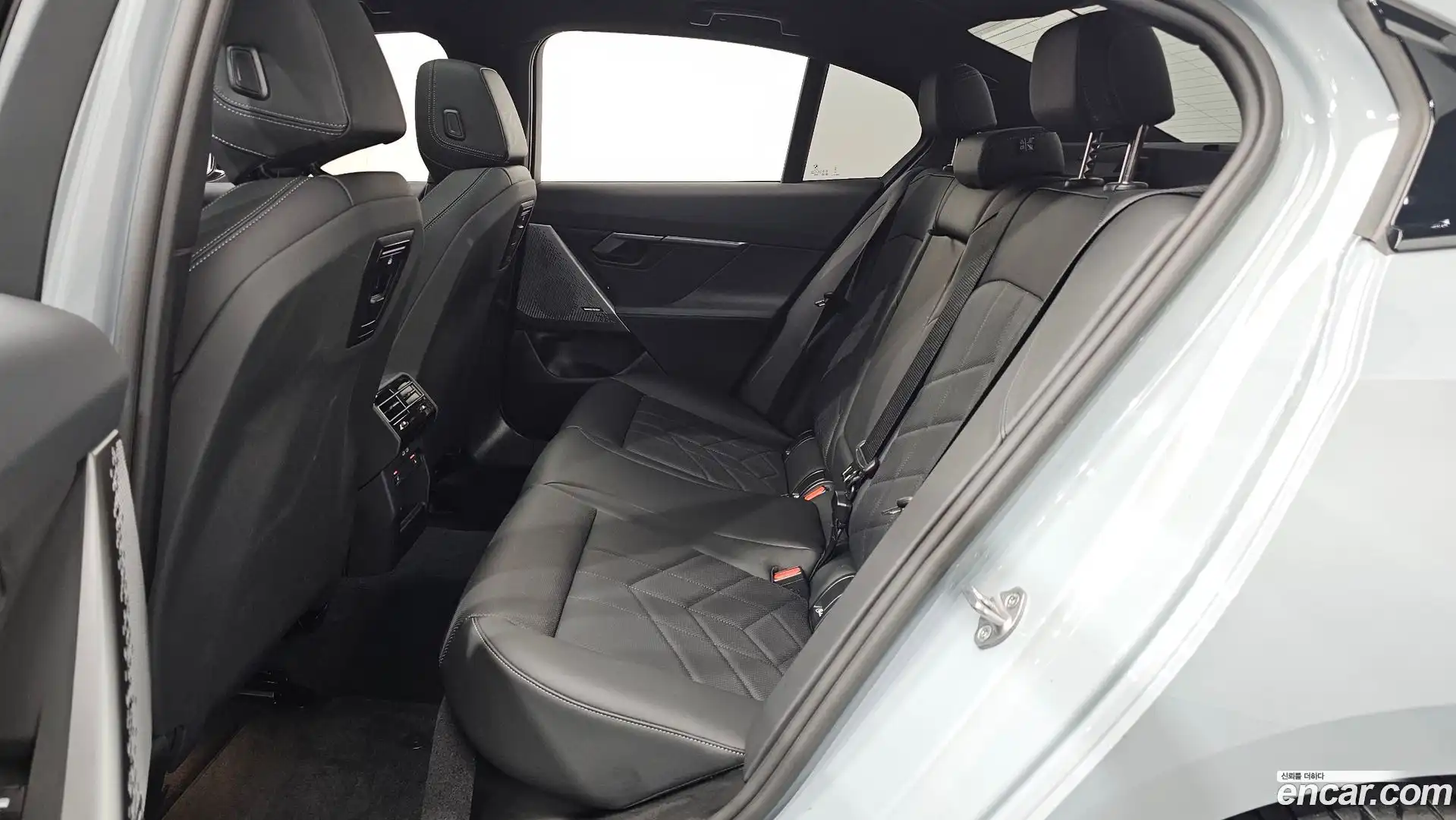 5-Series BMW 2024.7-OPTION-016