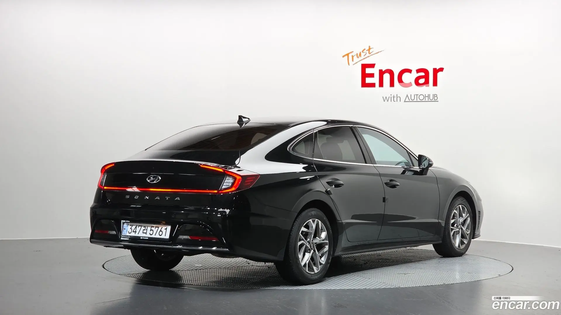 Main__Slider__Photo:Sonata Hyundai 2022.5-1
