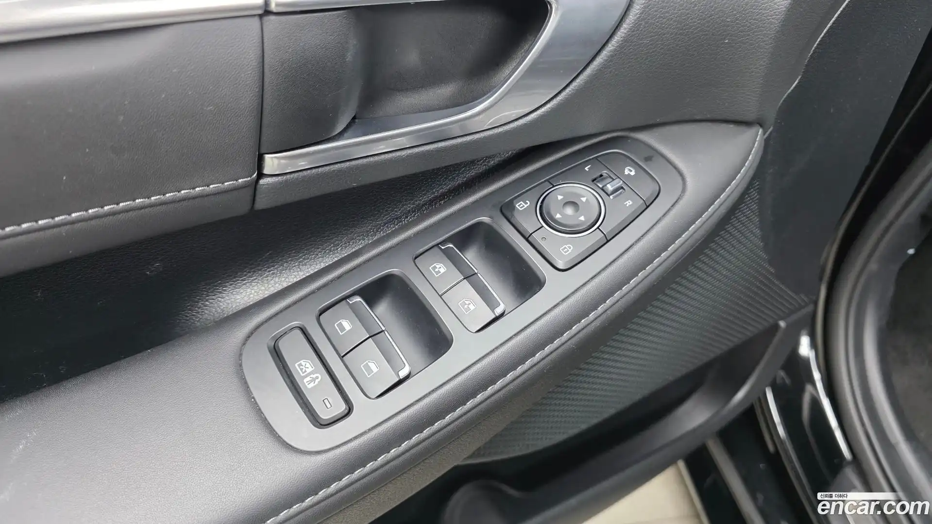 Sonata Hyundai 2022.5-OPTION-023