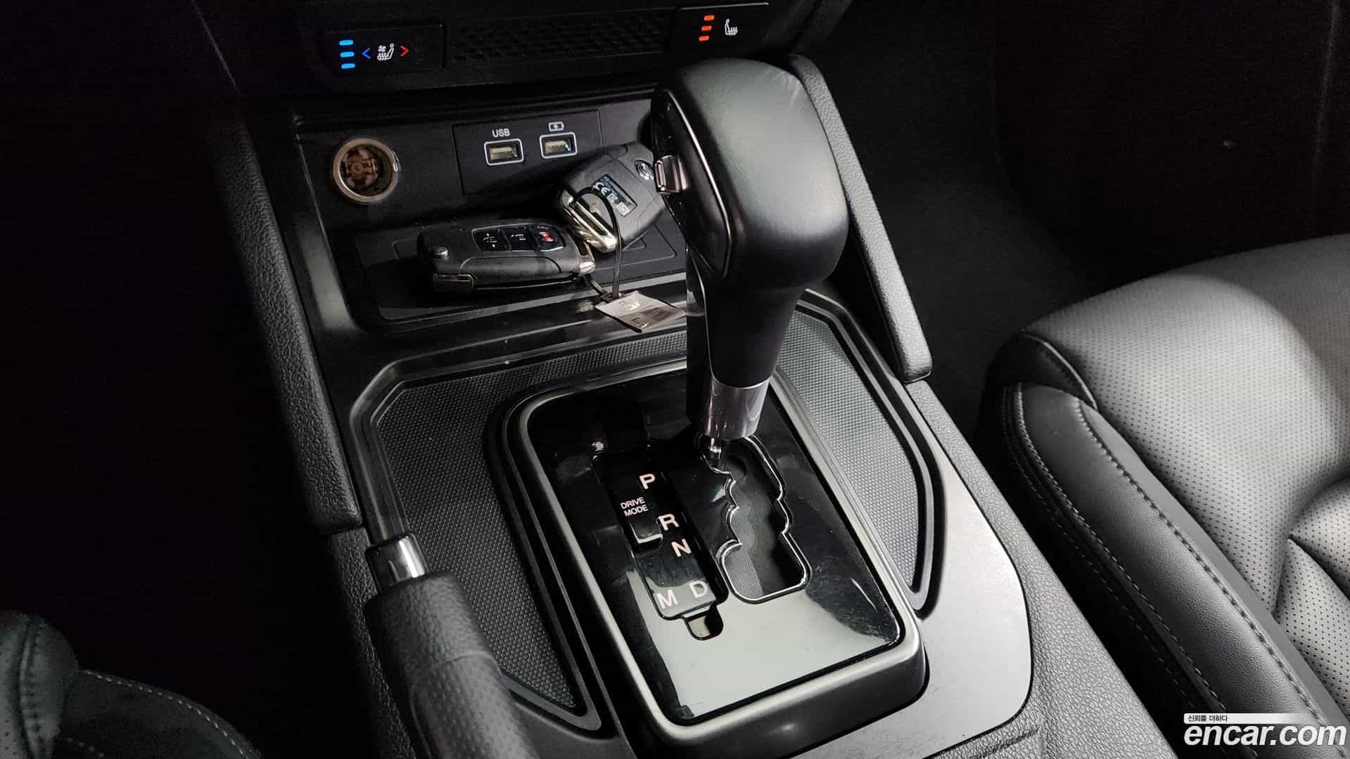 Rexton KG Mobility 2023.3-INNER-009