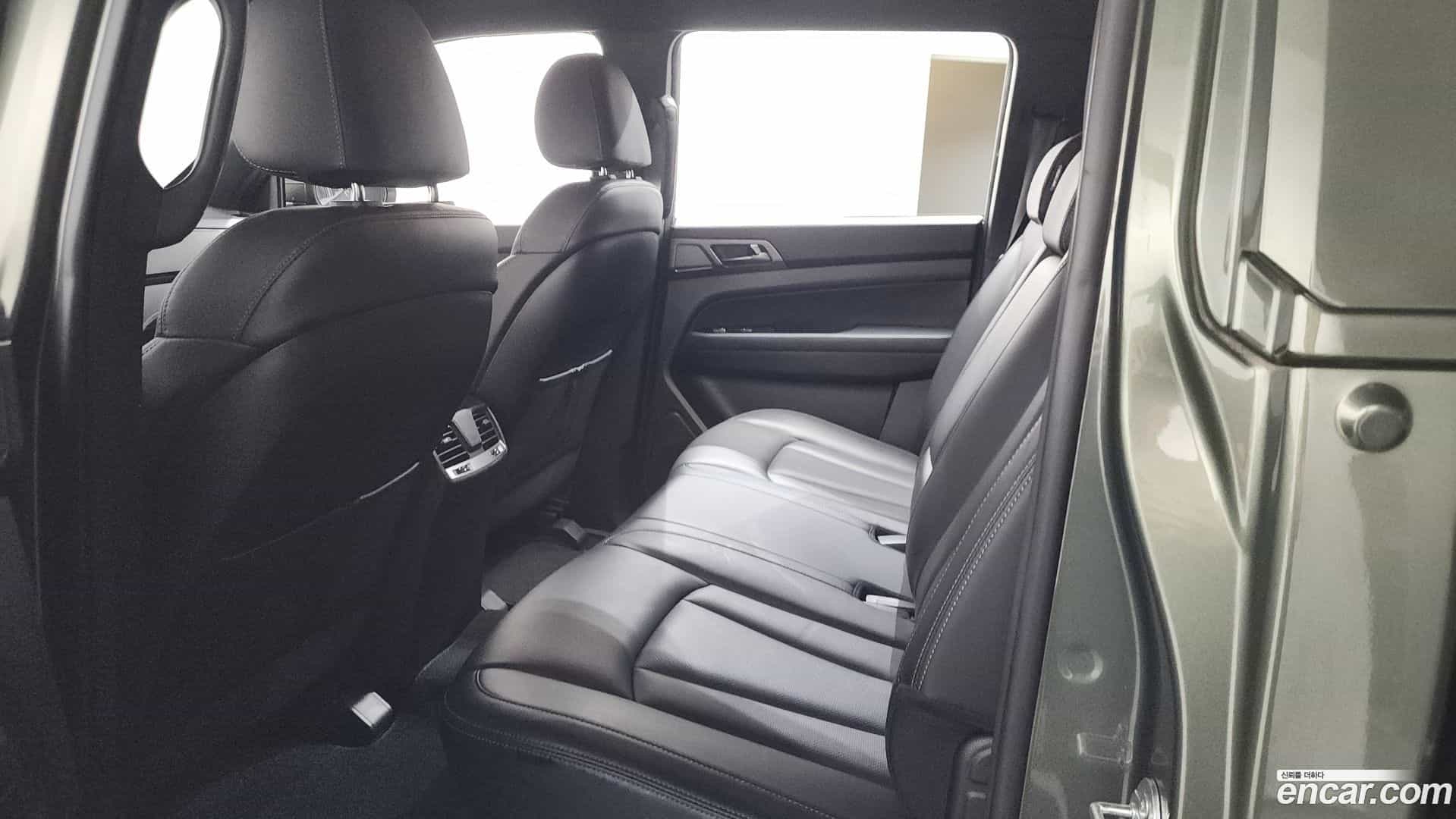 Rexton KG Mobility 2023.3-OPTION-015