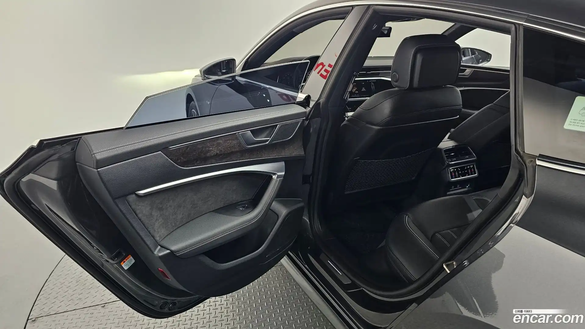 A7 Audi 2021.11-OPTION-022