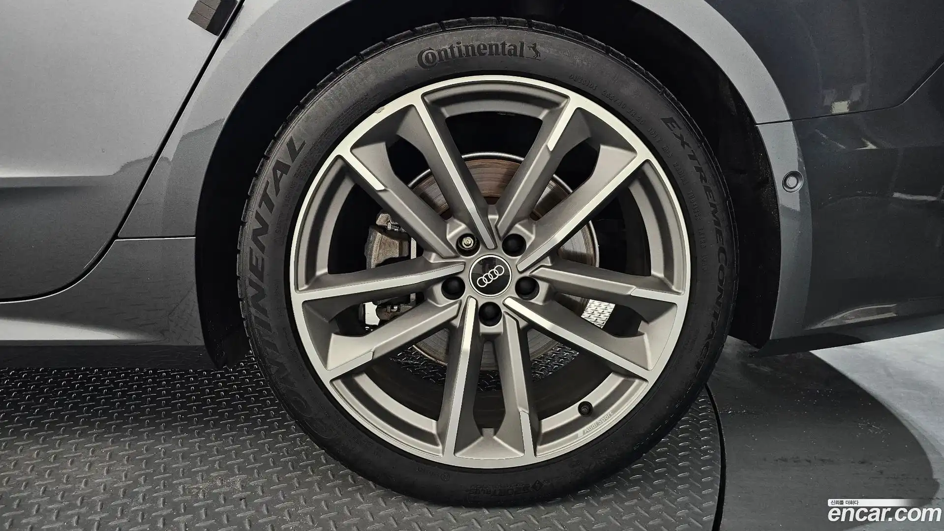 A7 Audi 2021.11-OUTER-031