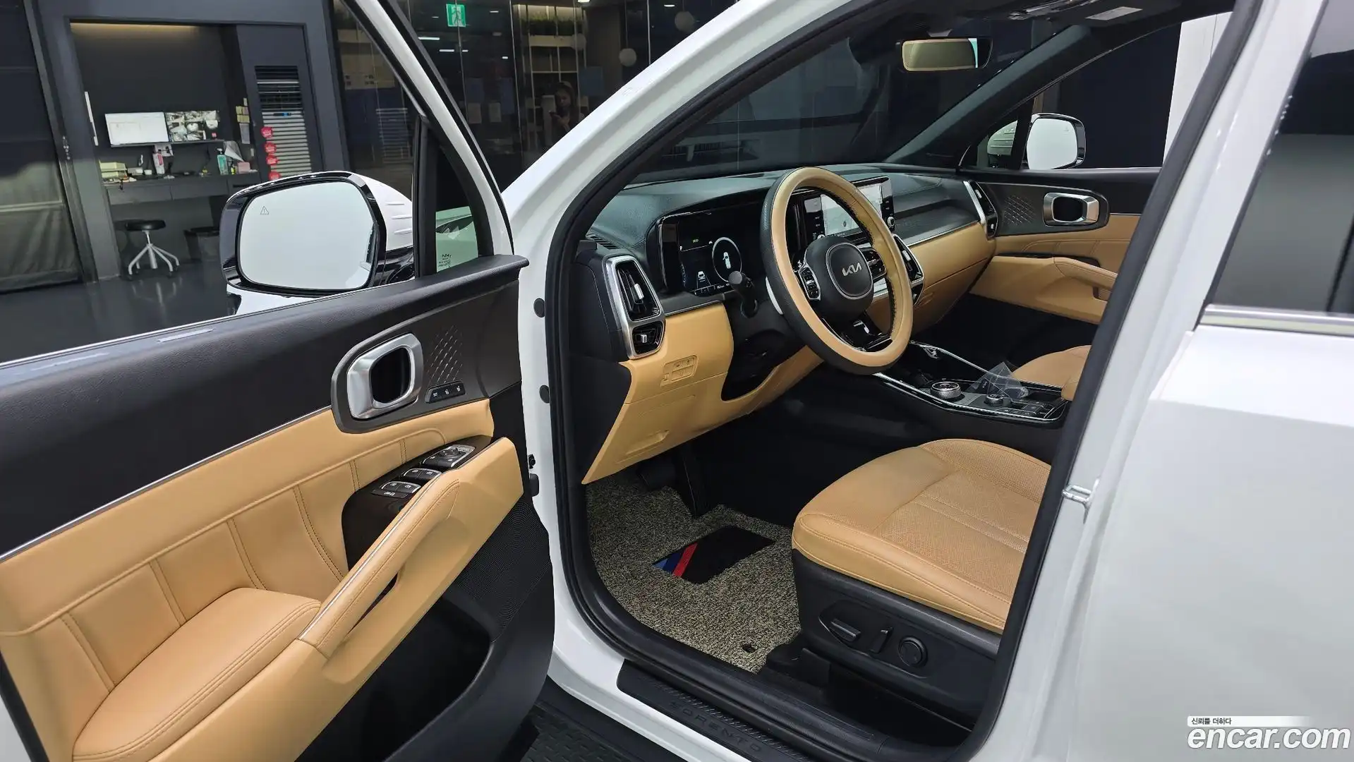 Sorento Kia 2022.1-INNER-010