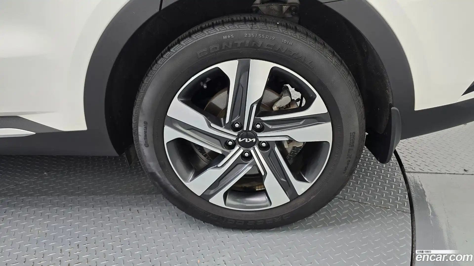 Sorento Kia 2022.1-OUTER-031