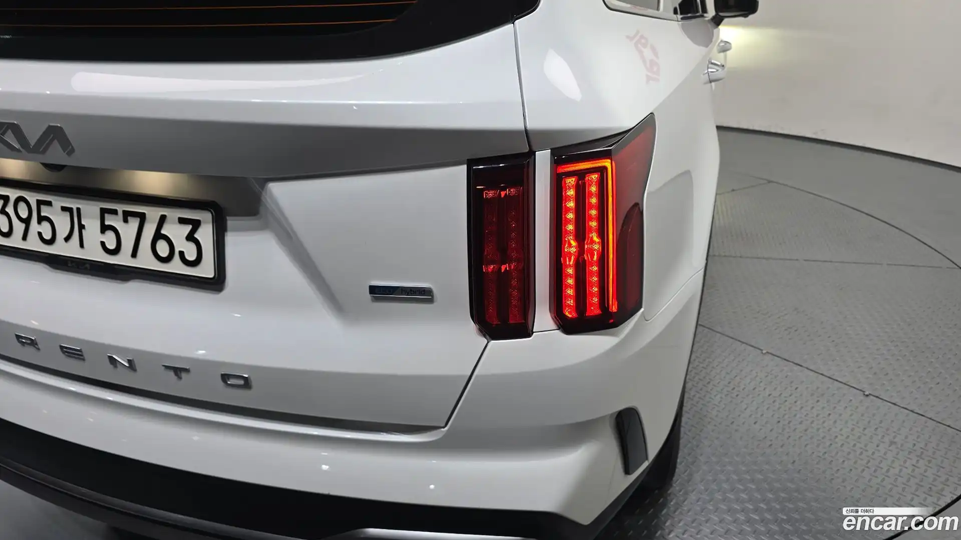 Sorento Kia 2022.1-OUTER-033