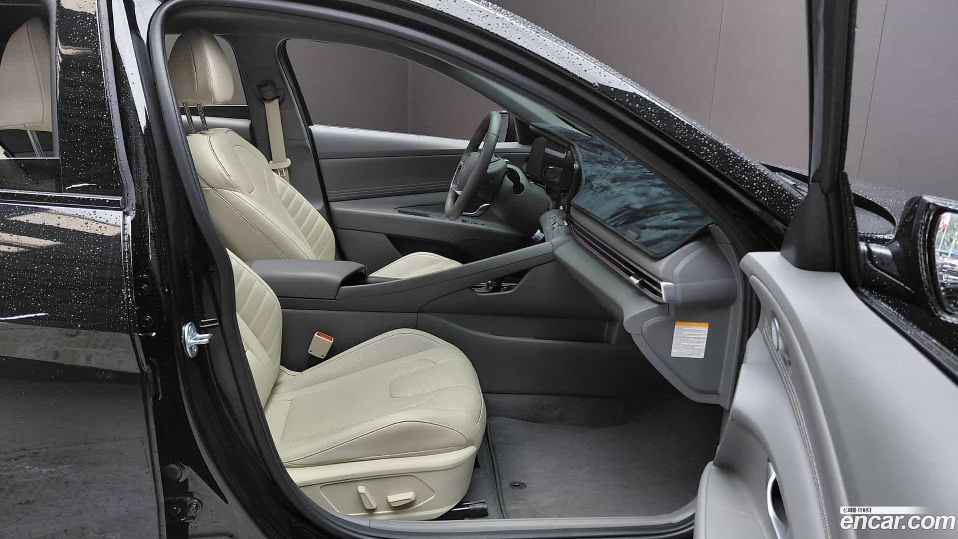 AVANTE Hyundai 2025.3-INNER-036