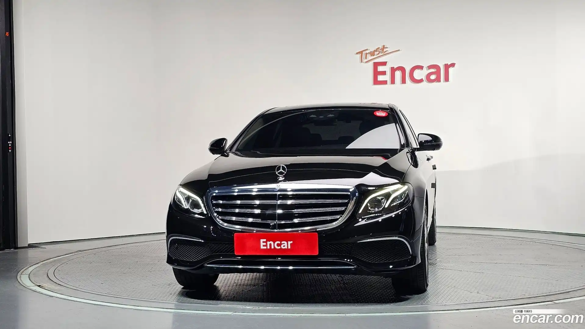 E-Class Mercedes-Benz 2020.5-OUTER-003