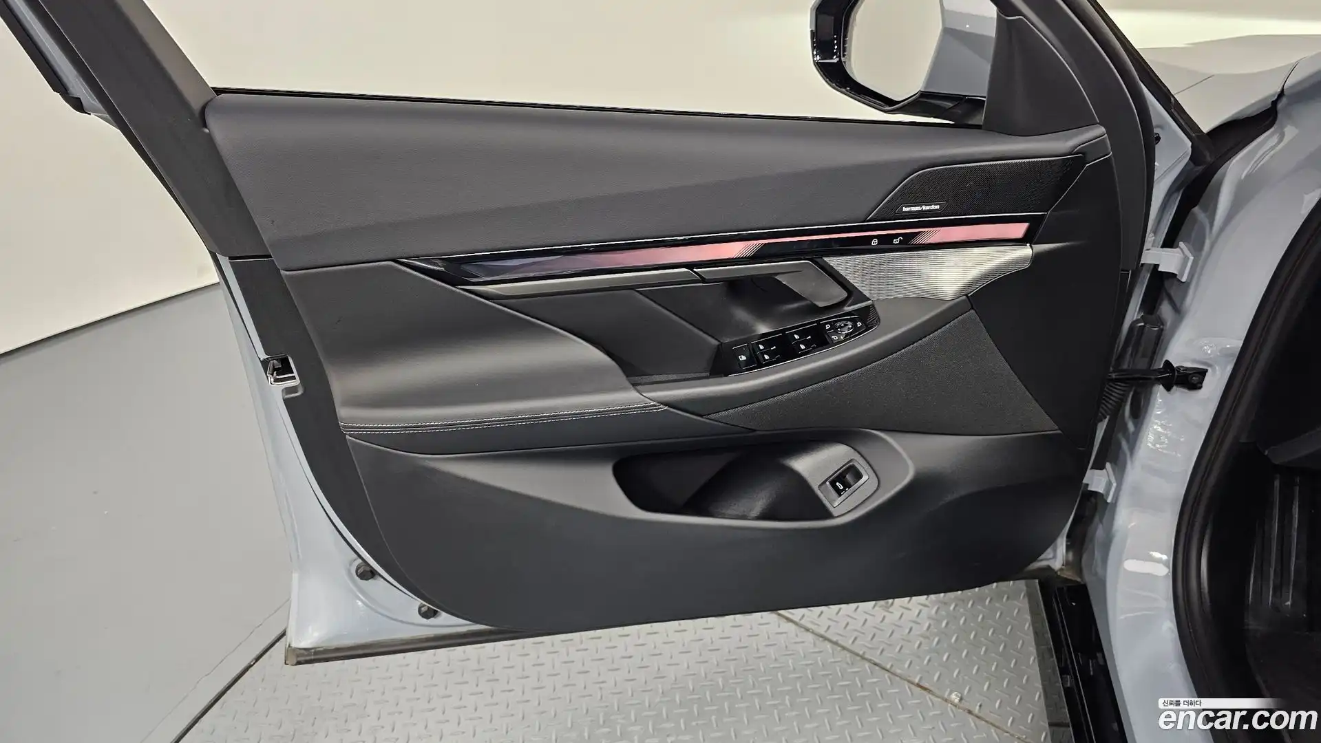 5-Series BMW 2026.0-INNER-034