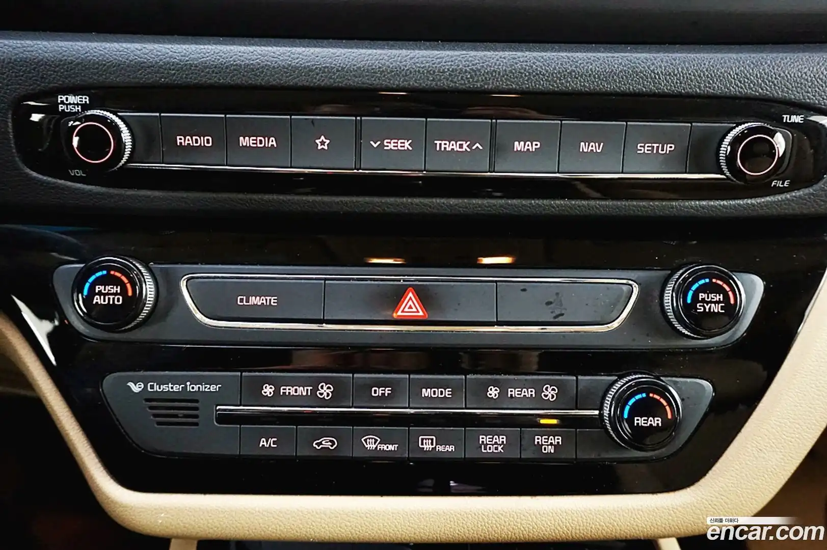 Canival Kia 2018.3-OPTION-016