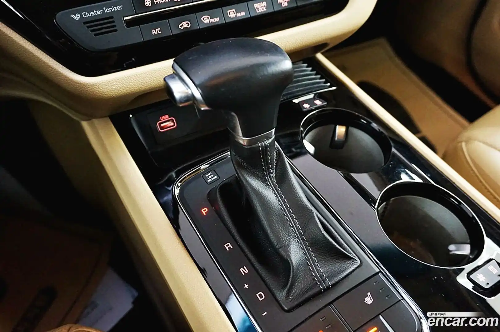 Canival Kia 2018.3-OPTION-017