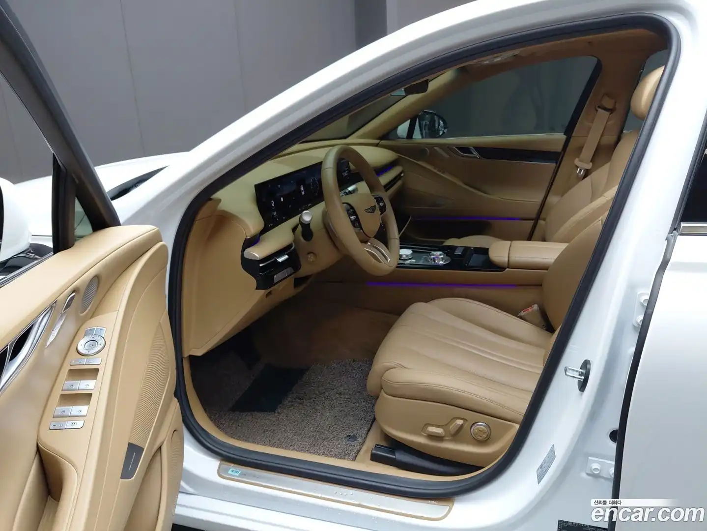 G80 Genesis 2025.1-INNER-010