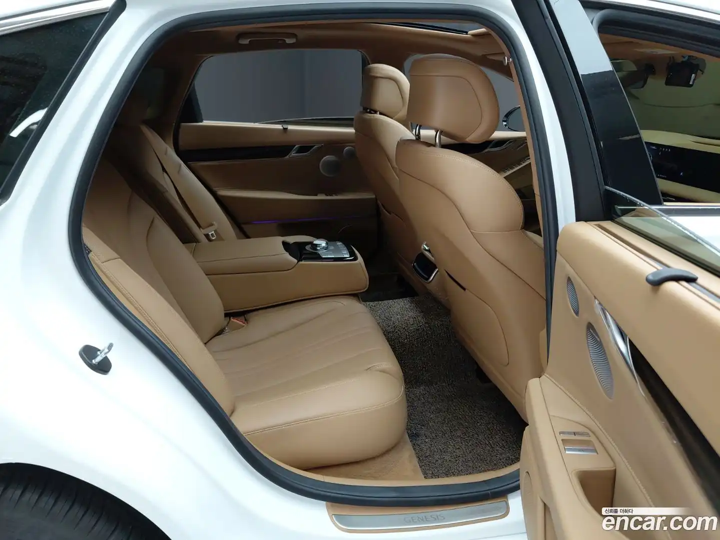 G80 Genesis 2025.1-OPTION-015