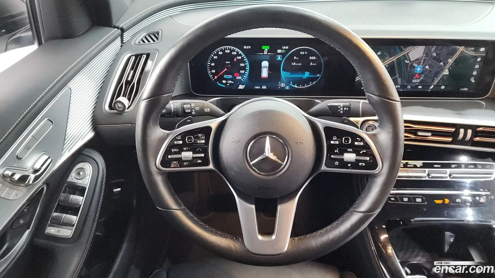 EQC Mercedes-Benz 2020.9-OPTION-017